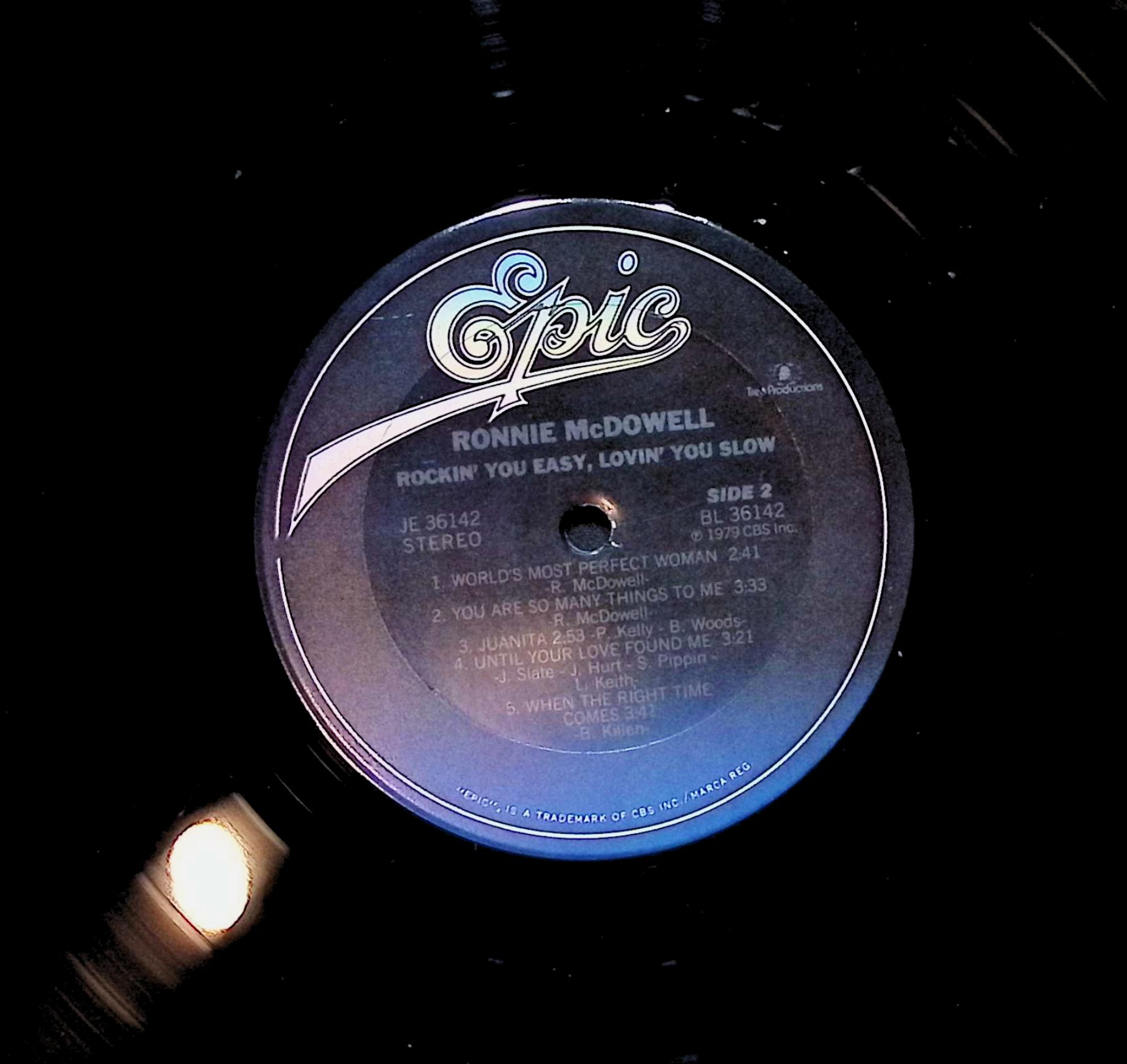 Ronnie McDowell Rockin' You Easy, Lovin' You Slow 12" LP 1979 JE 36142 Folk, World, & Country — image 2