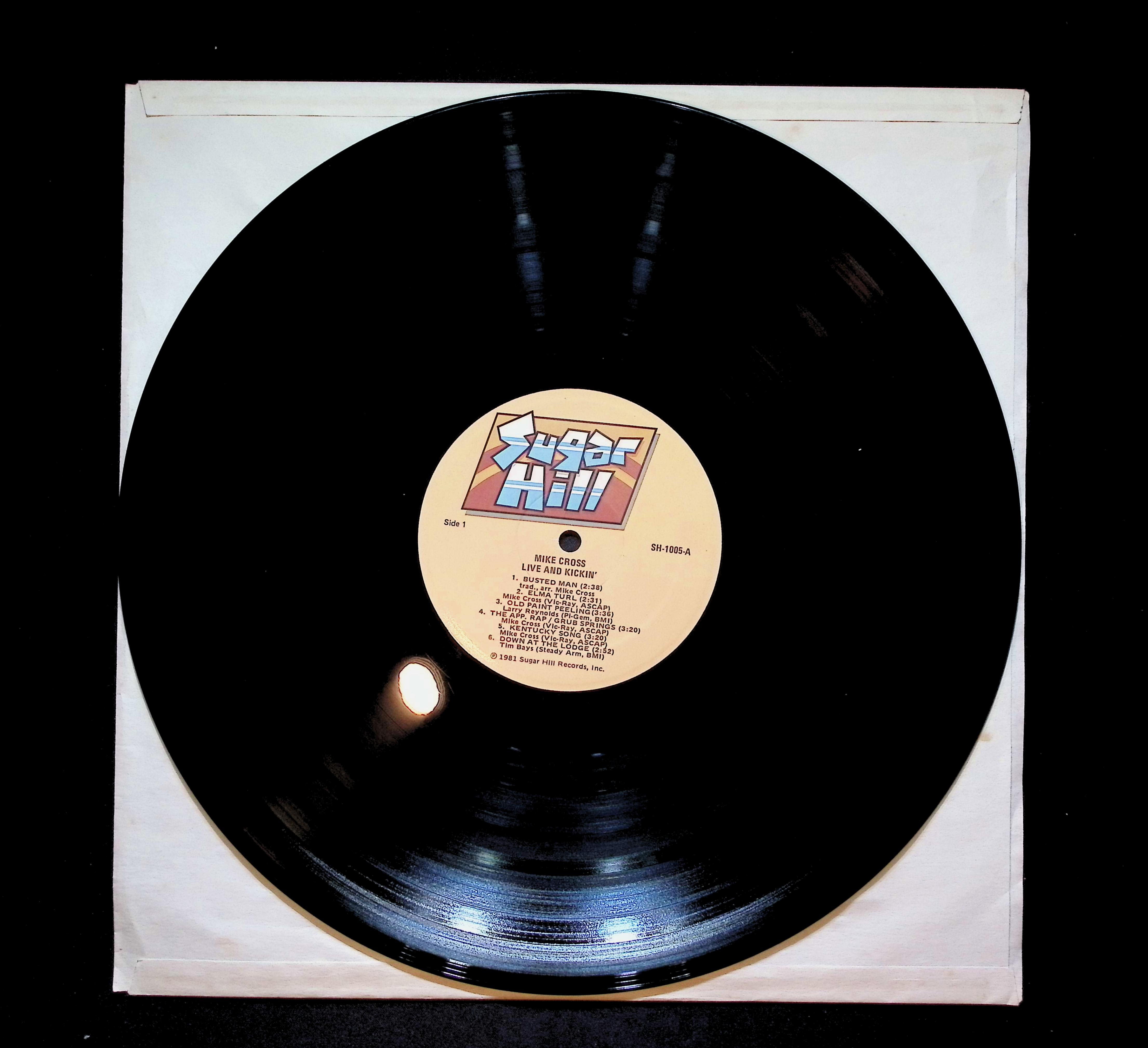 Mike Cross (4) Live & Kickin' 12" LP 1981 SH 1005 Folk, World, & Country — image 3