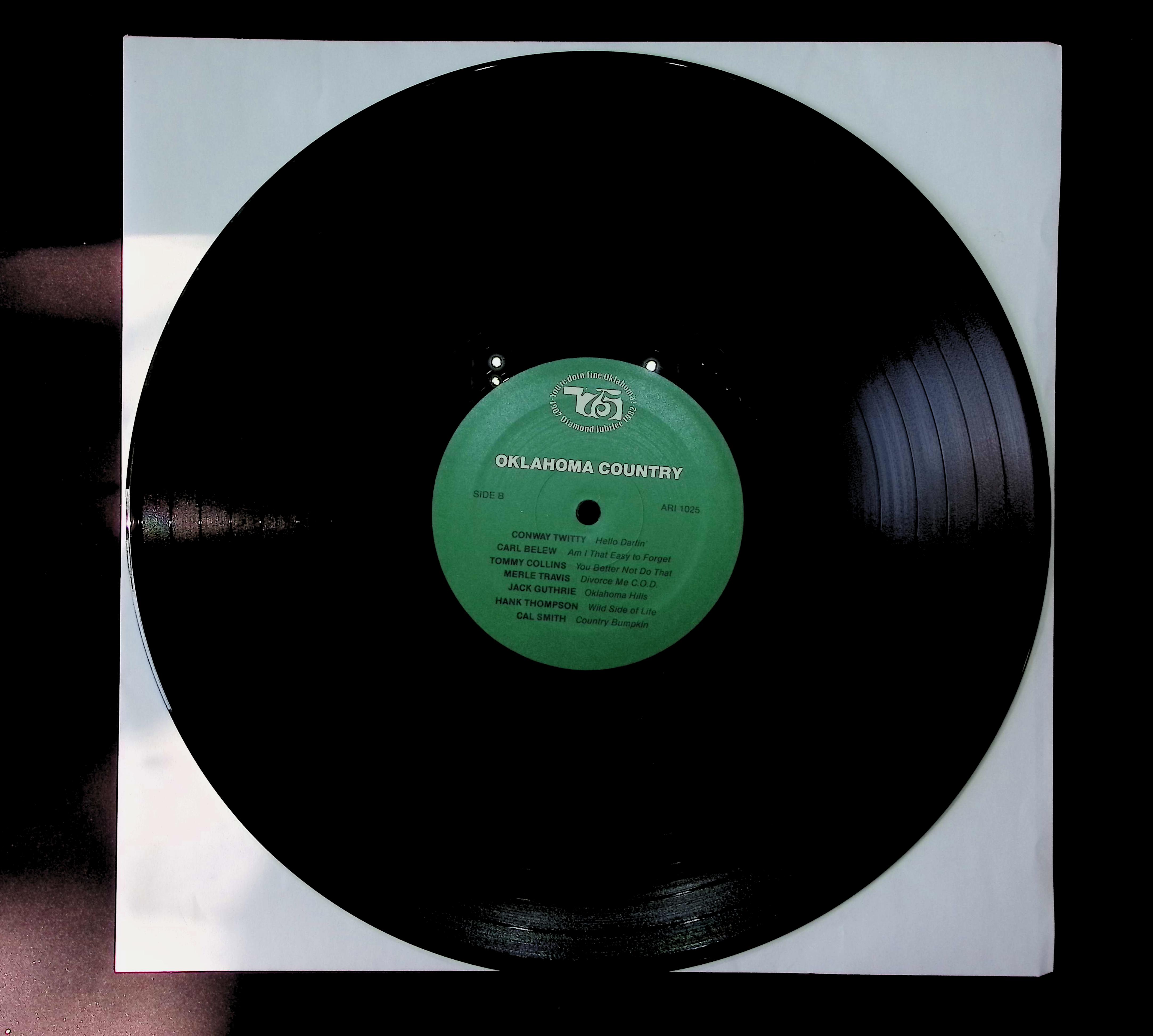 Various Artists Oklahoma Country 75 1982 LP ARI 1025 Folk, World & Country  — image 3