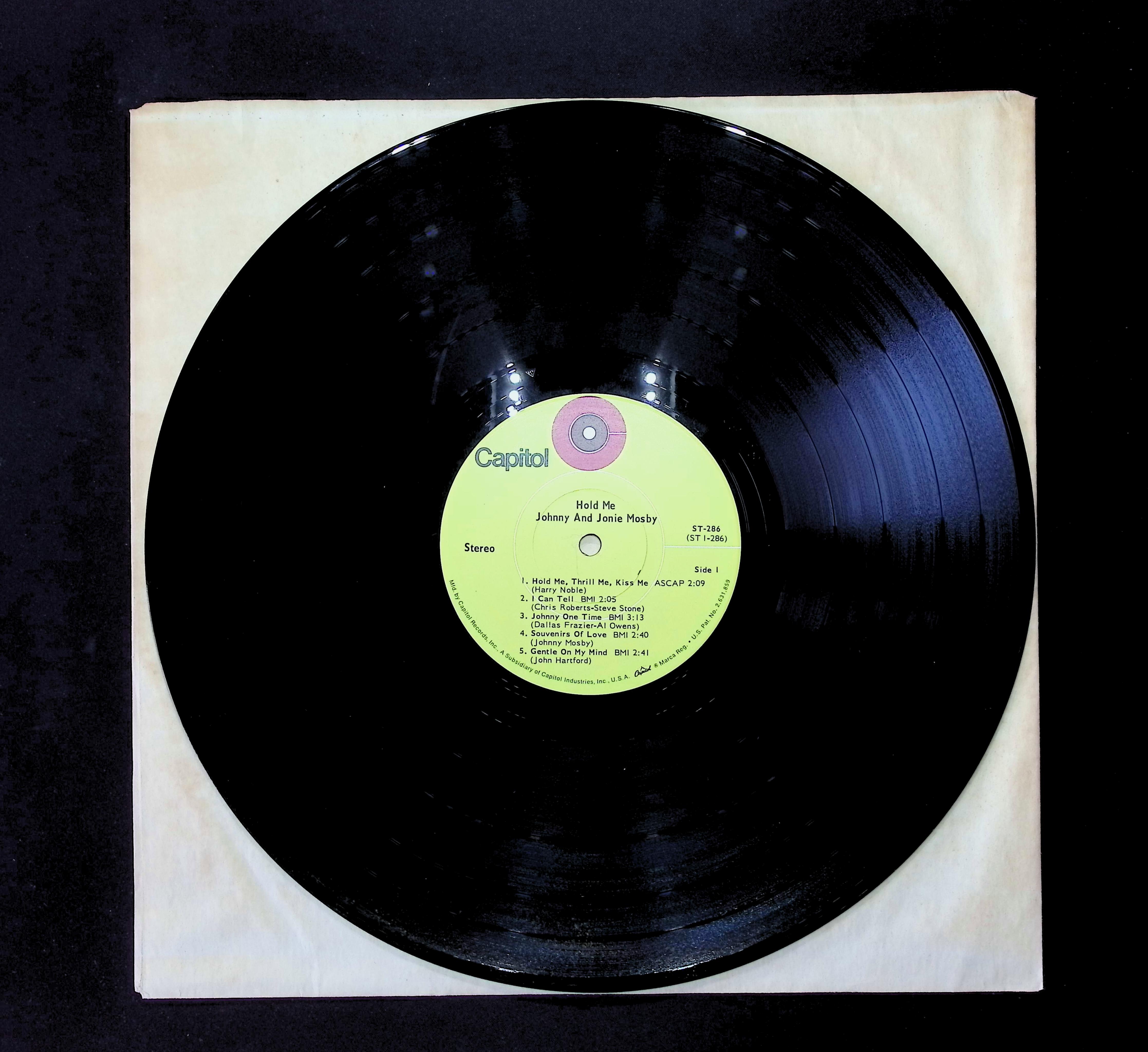 Johnny & Jonie Mosby Hold Me 1969 LP ST 286 Folk, World, & Country — image 5