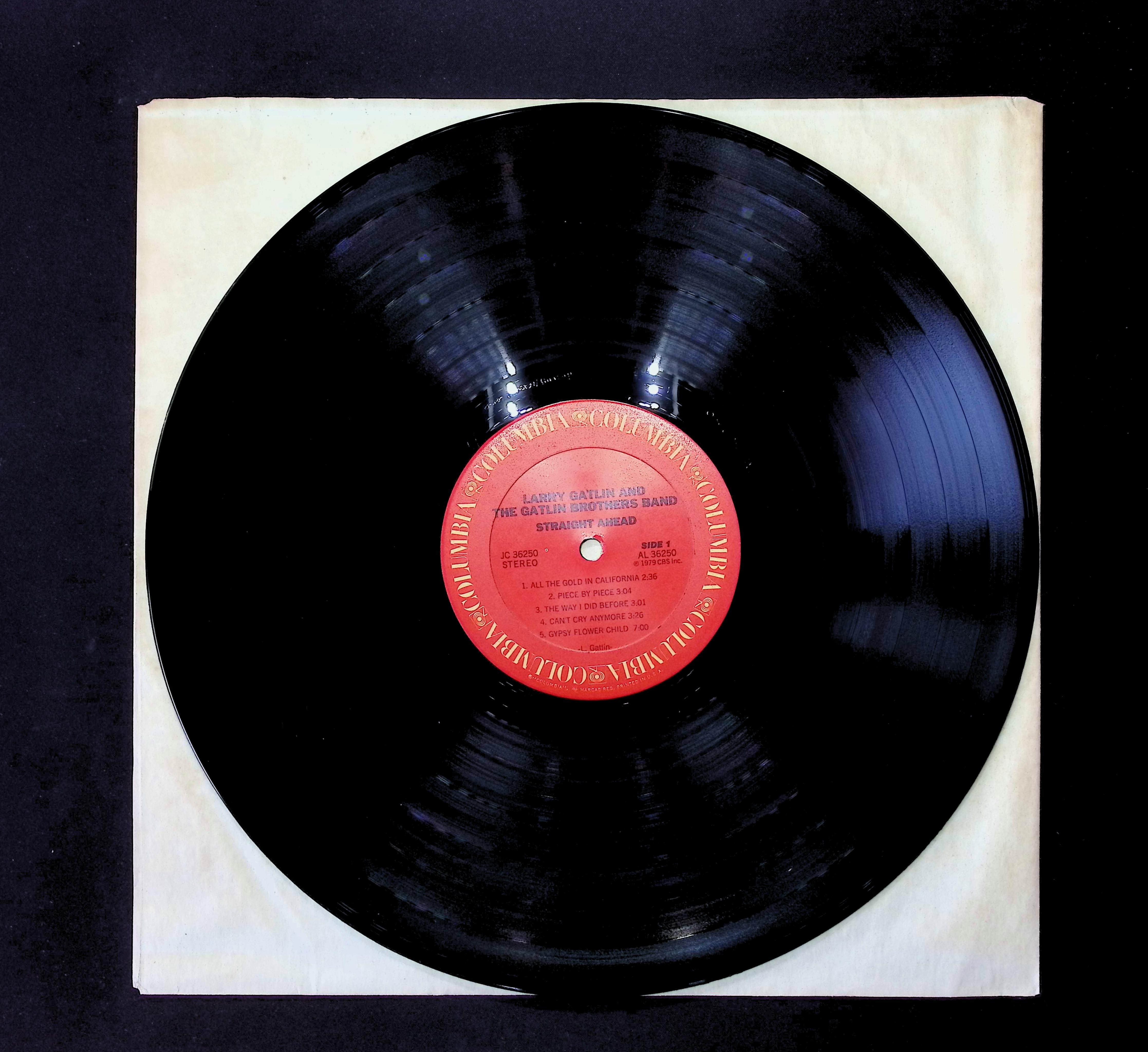 Larry Gatlin & The Gatlin Brothers Straight Ahead 12" LP 1979 JC 36250 Folk, World, & Country — image 3