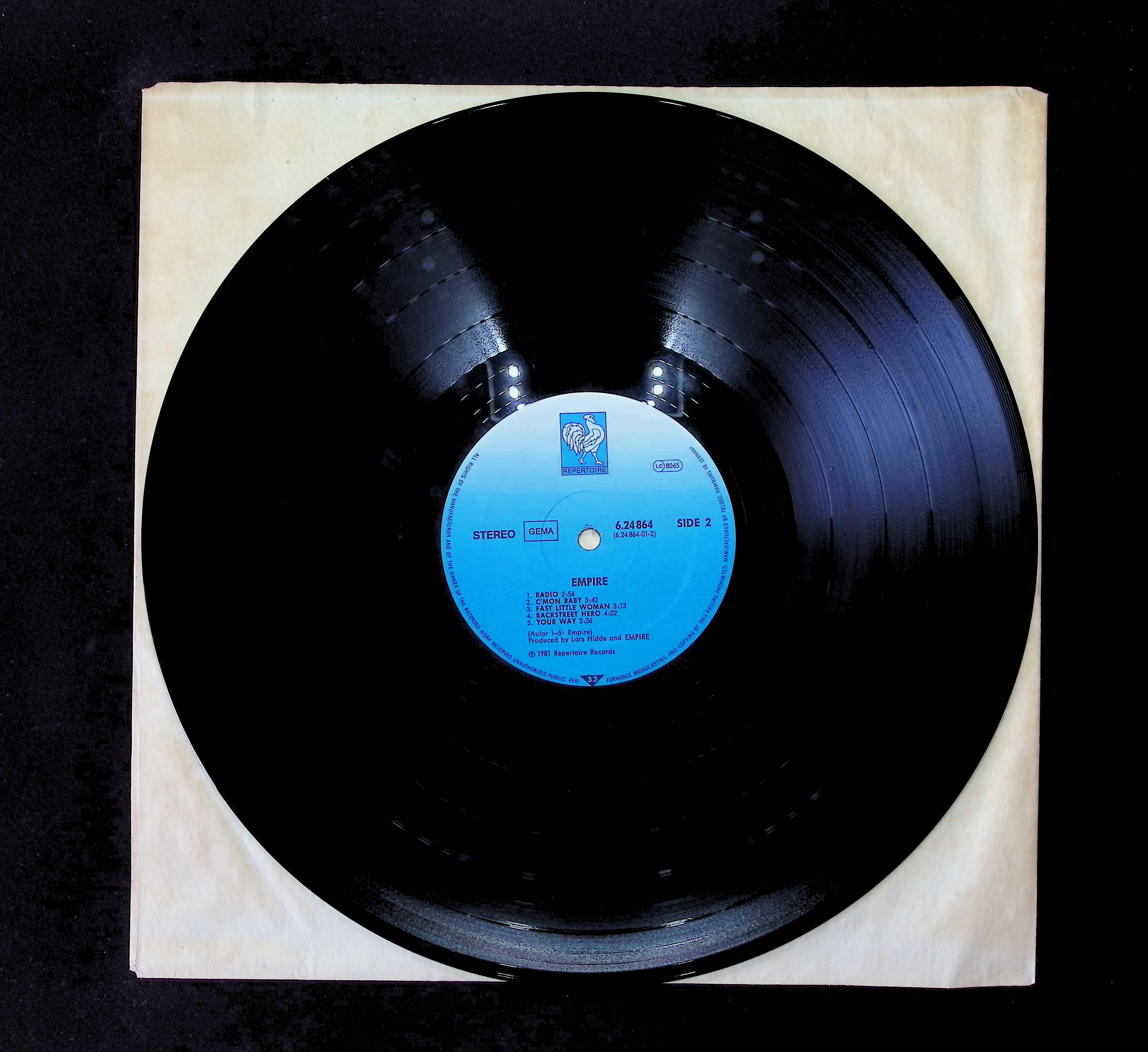 Empire Empire 12" LP 1981 6.24864 AS Rock — image 3