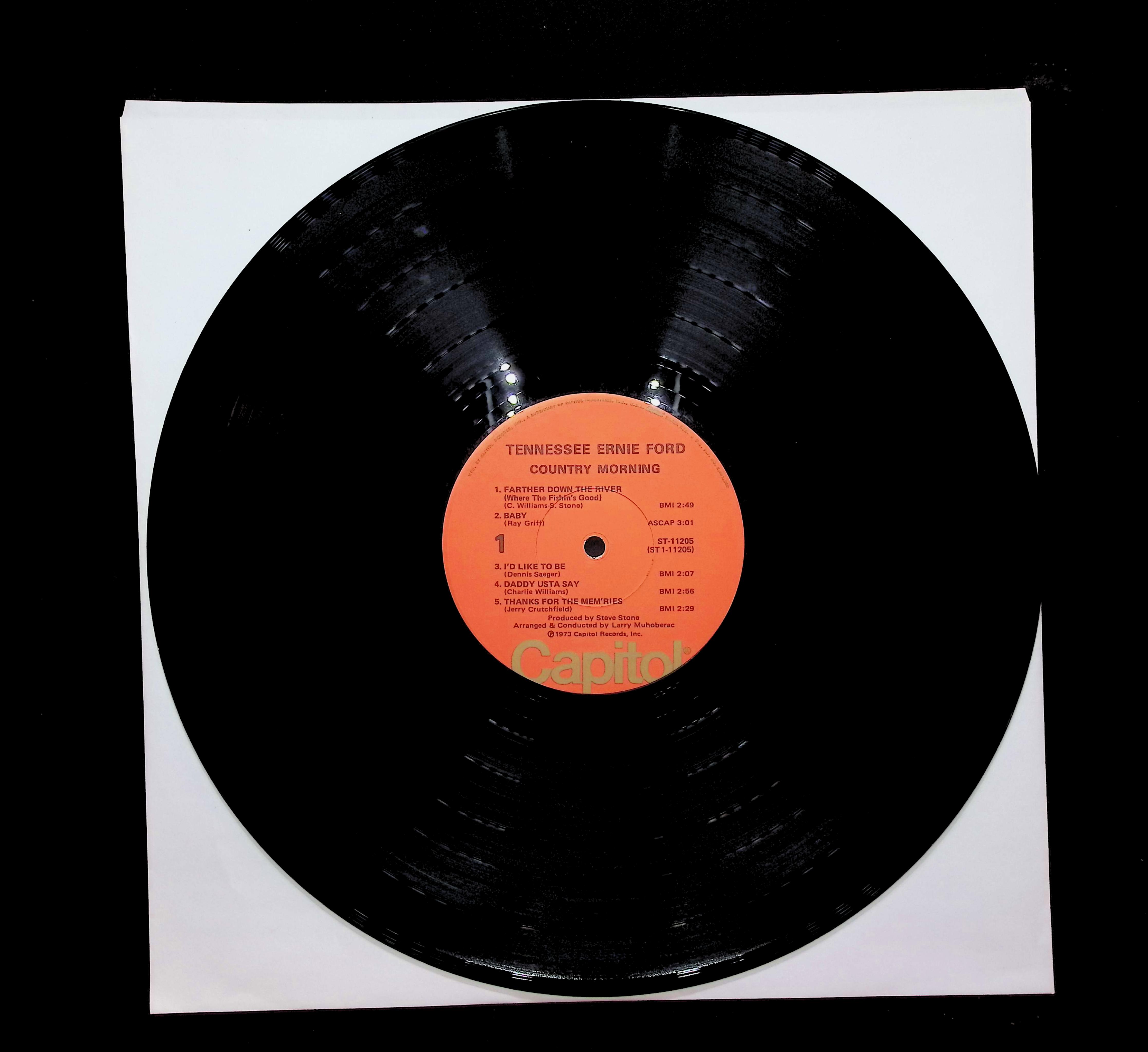 Tennessee Ernie Ford Country Morning 12" LP 0 ST-11205 Folk, World, & Country — image 3