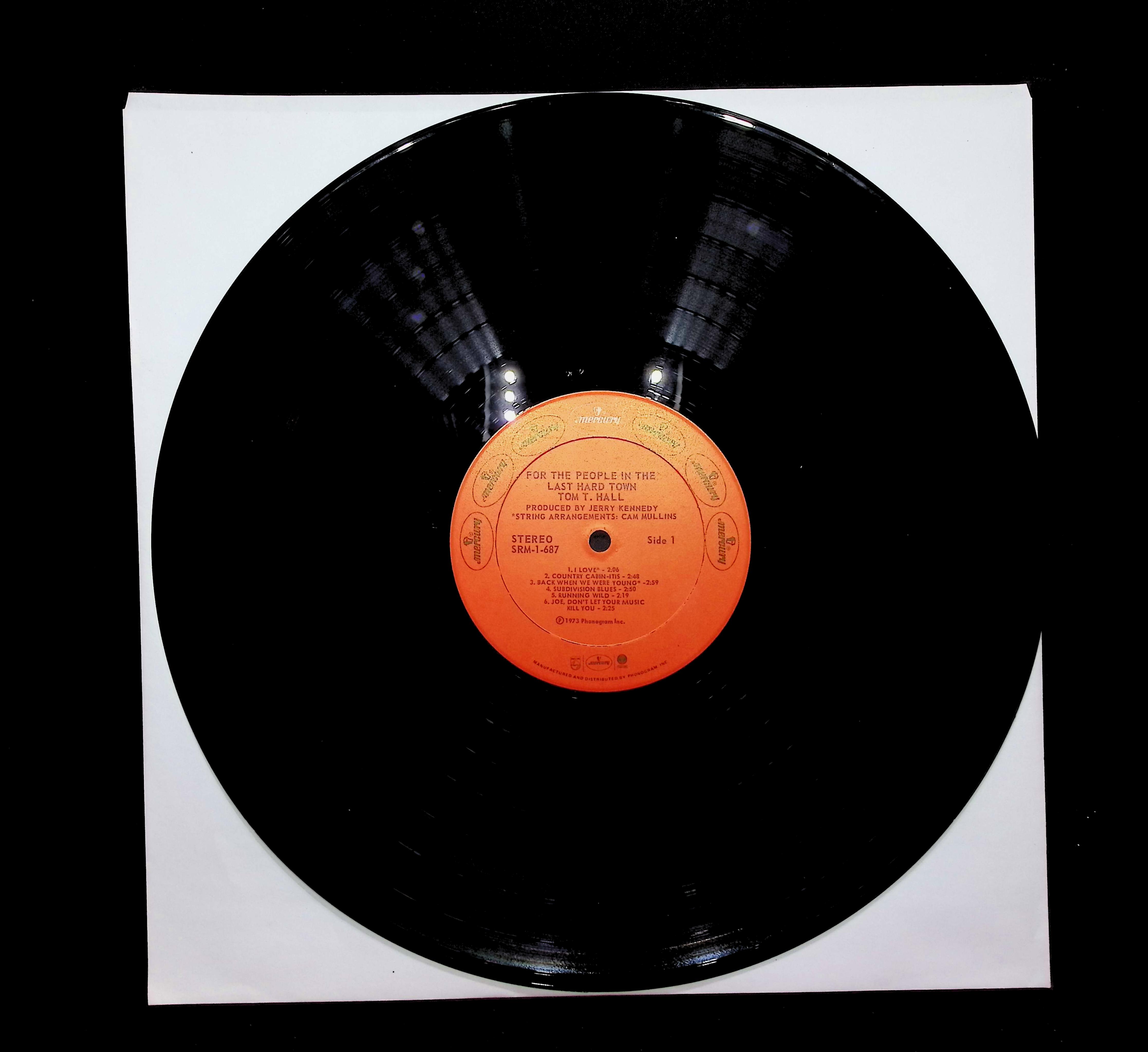 Tom T. Hall For The People In The Last Hard Town 12" LP 1973 SRM-1-687 Folk, World, & Country — image 5
