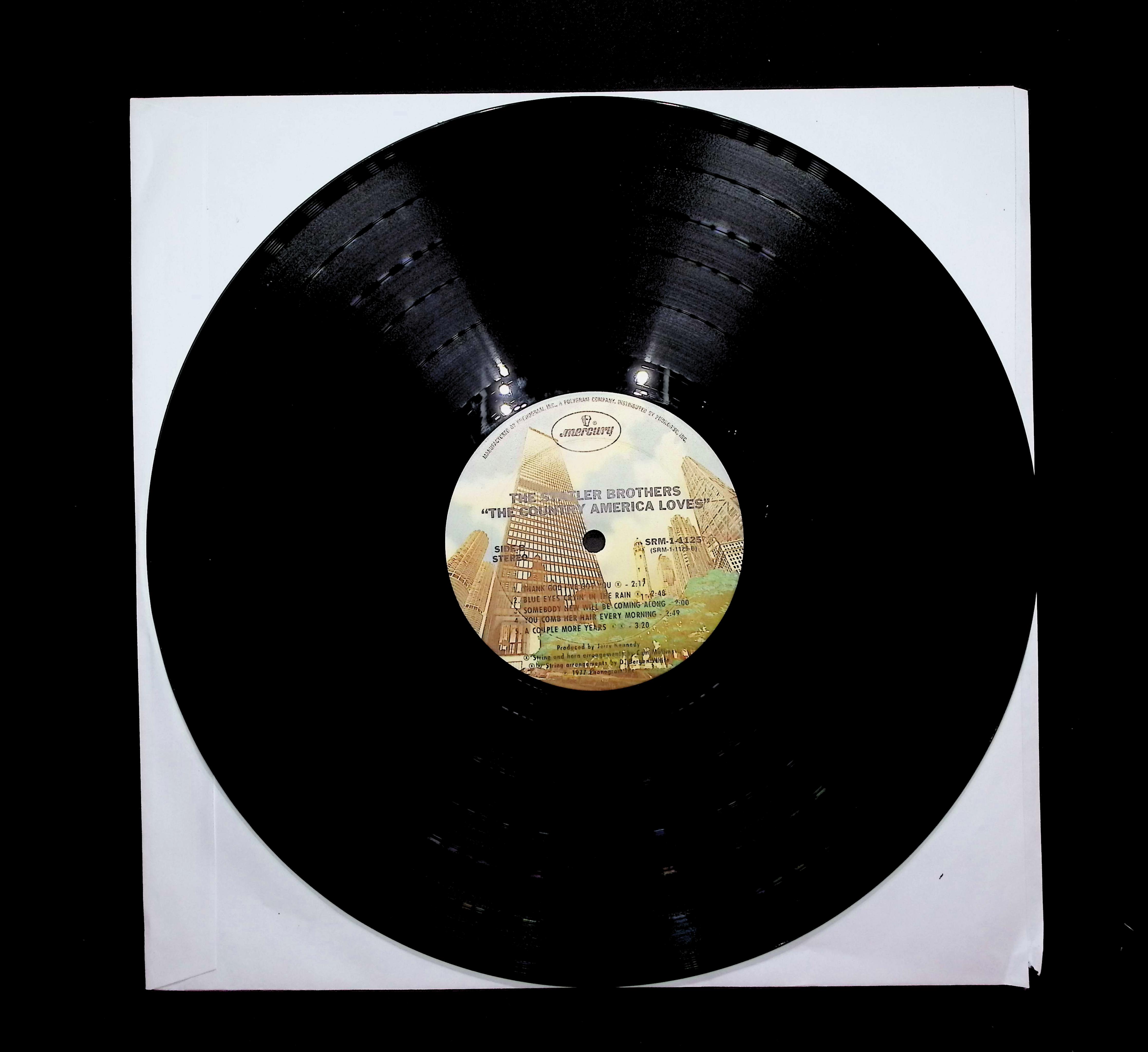 The Statler Brothers The Country America Loves 12" LP 1977 SRM-1-1125 Folk, World, & Country — image 3