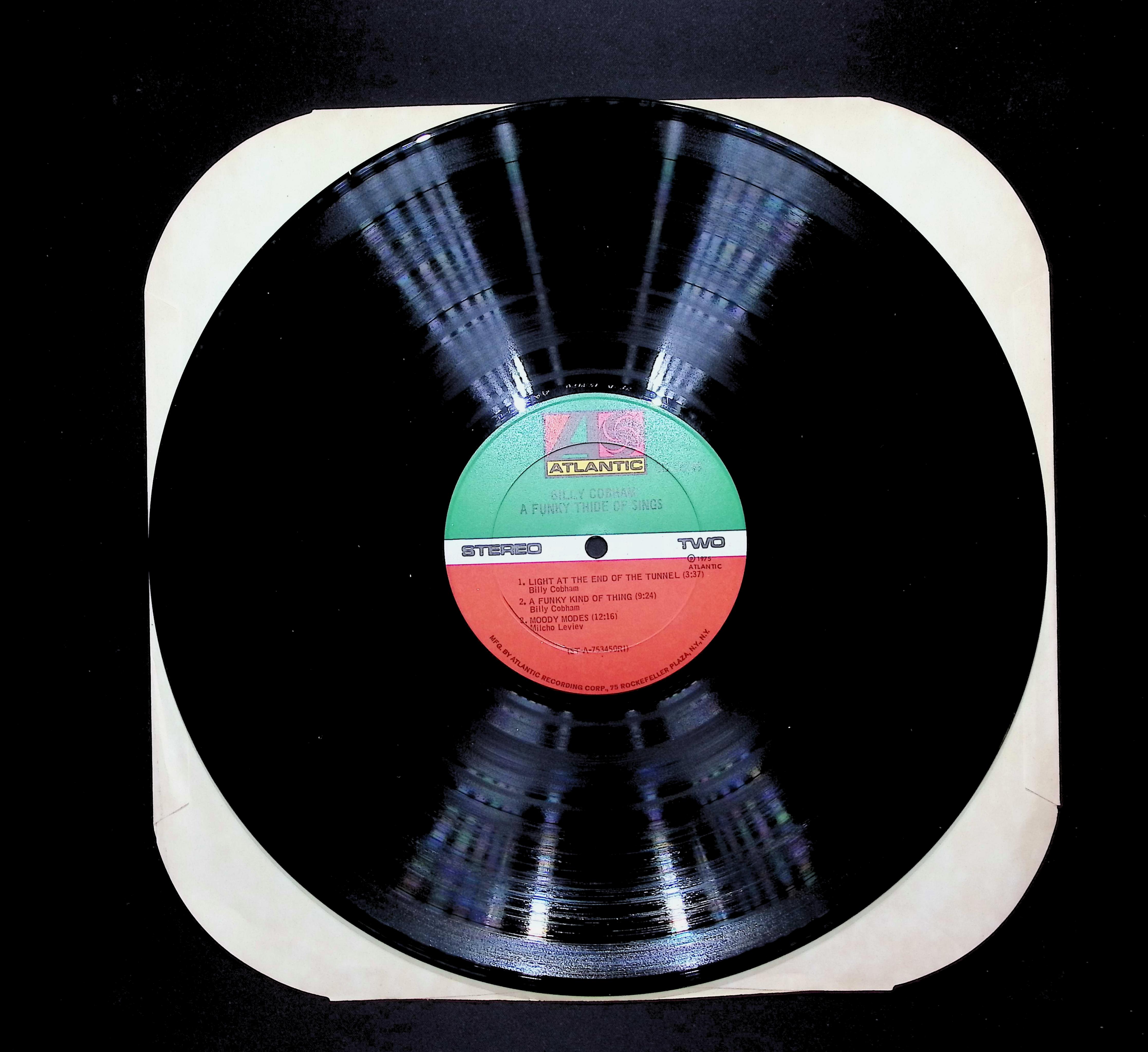 Billy Cobham A Funky Thide Of Sings 12" LP 1976 S.D. 18149 Jazz — image 3