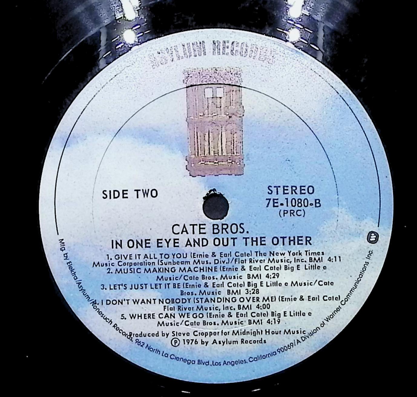 Cate Brothers In One Eye And Out The Other 12" LP 1976 7E-1080 Rock — image 4