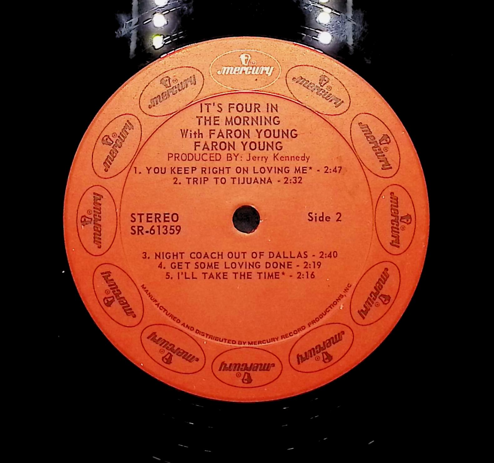 Faron Young It's Four In The Morning 1972 LP Folk, World, & Country Side 1 & 2 — image 2