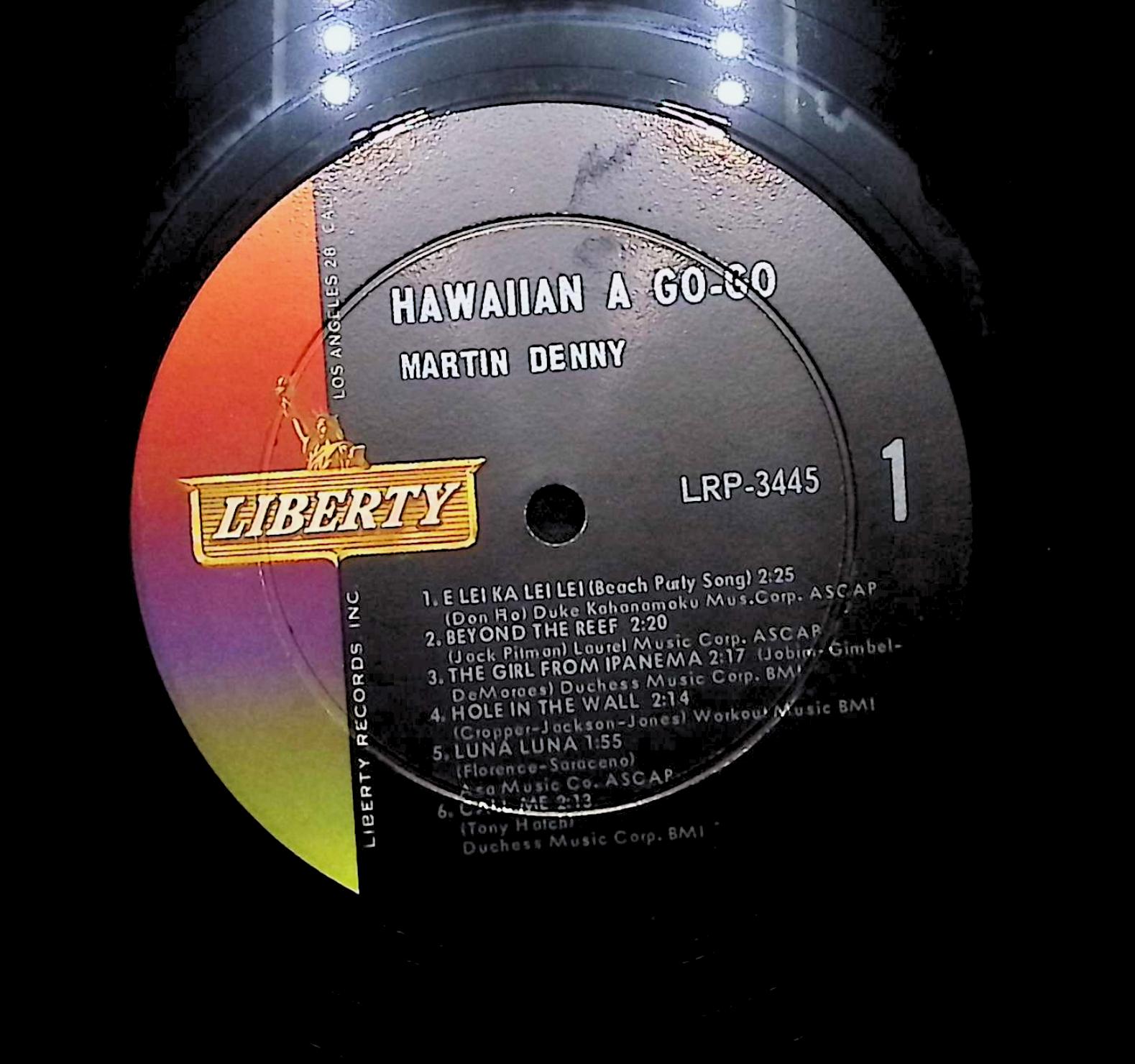 Martin Denny Hawaii Goes À Go-Go! 1966 LP Jazz  — image 2