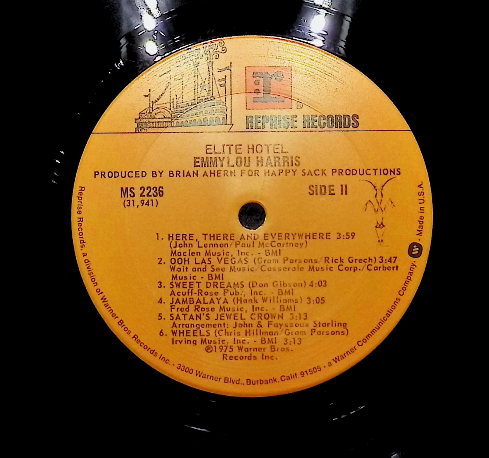 Emmylou Harris Elite Hotel 1975 LP Rock Side I & II  — image 2