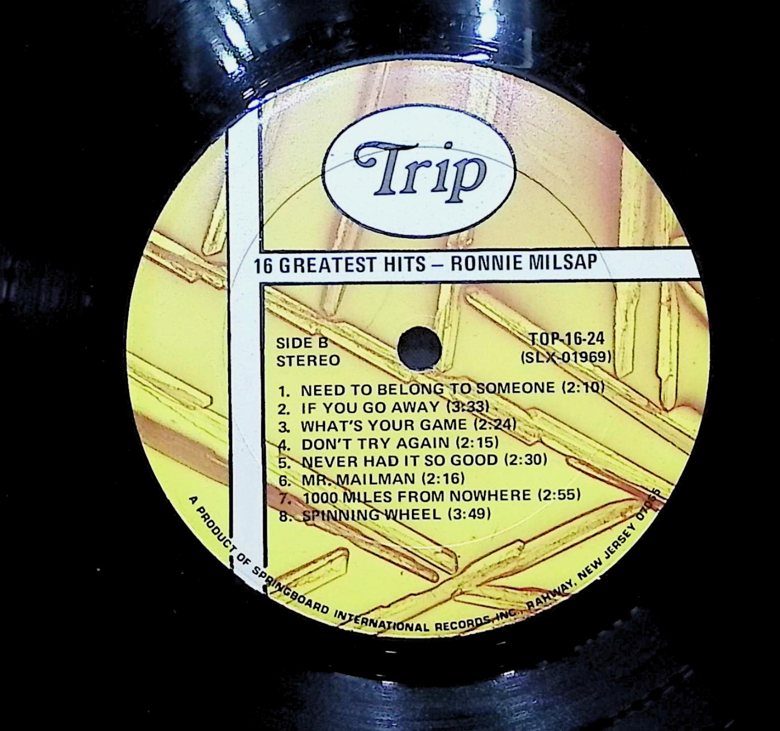 Ronnie Milsap 16 Hits 1976 LP Folk, World, & Country — image 2