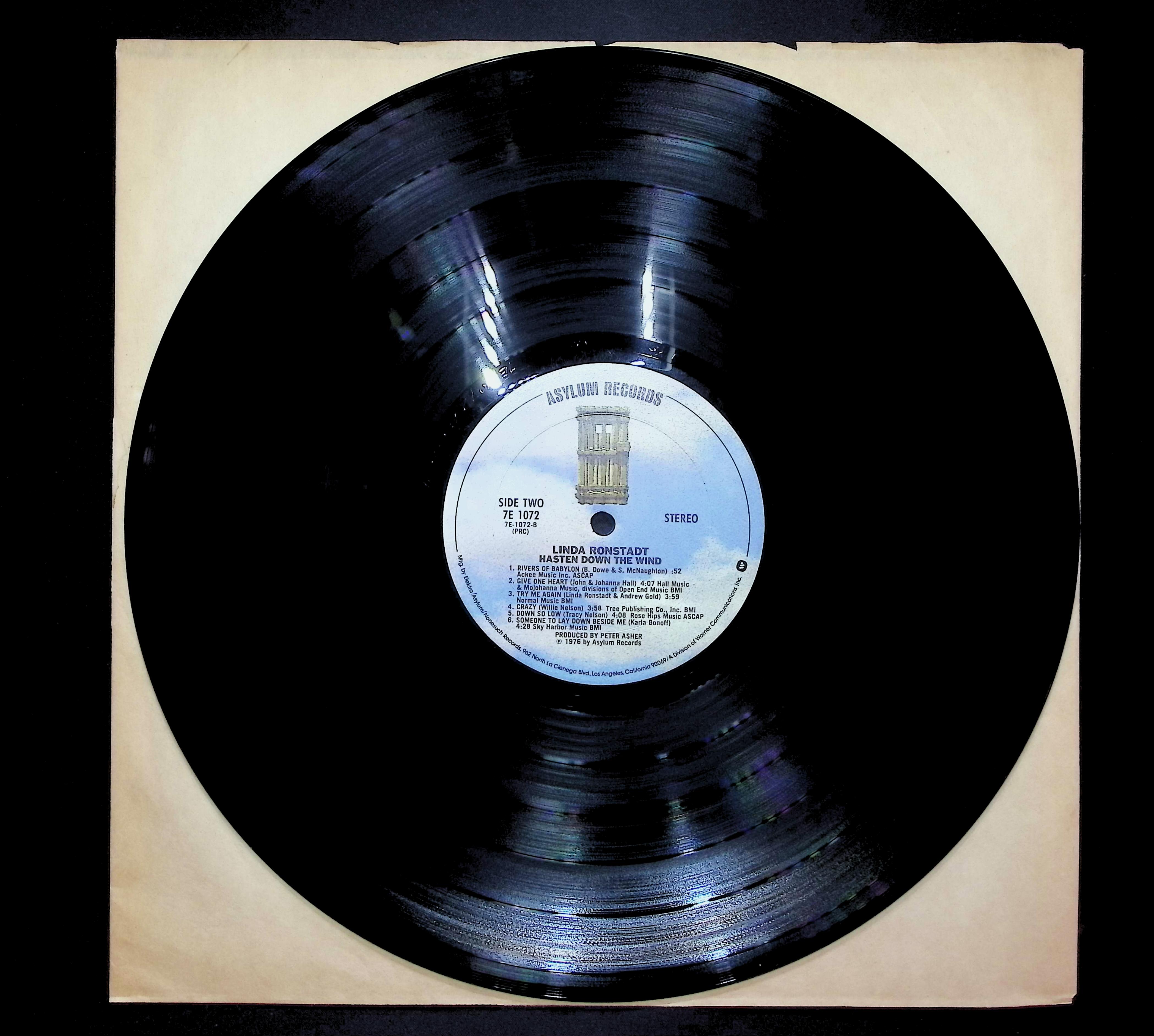 Linda Ronstadt Hasten Down The Wind 1976 LP Rock Side One & Two  — image 3