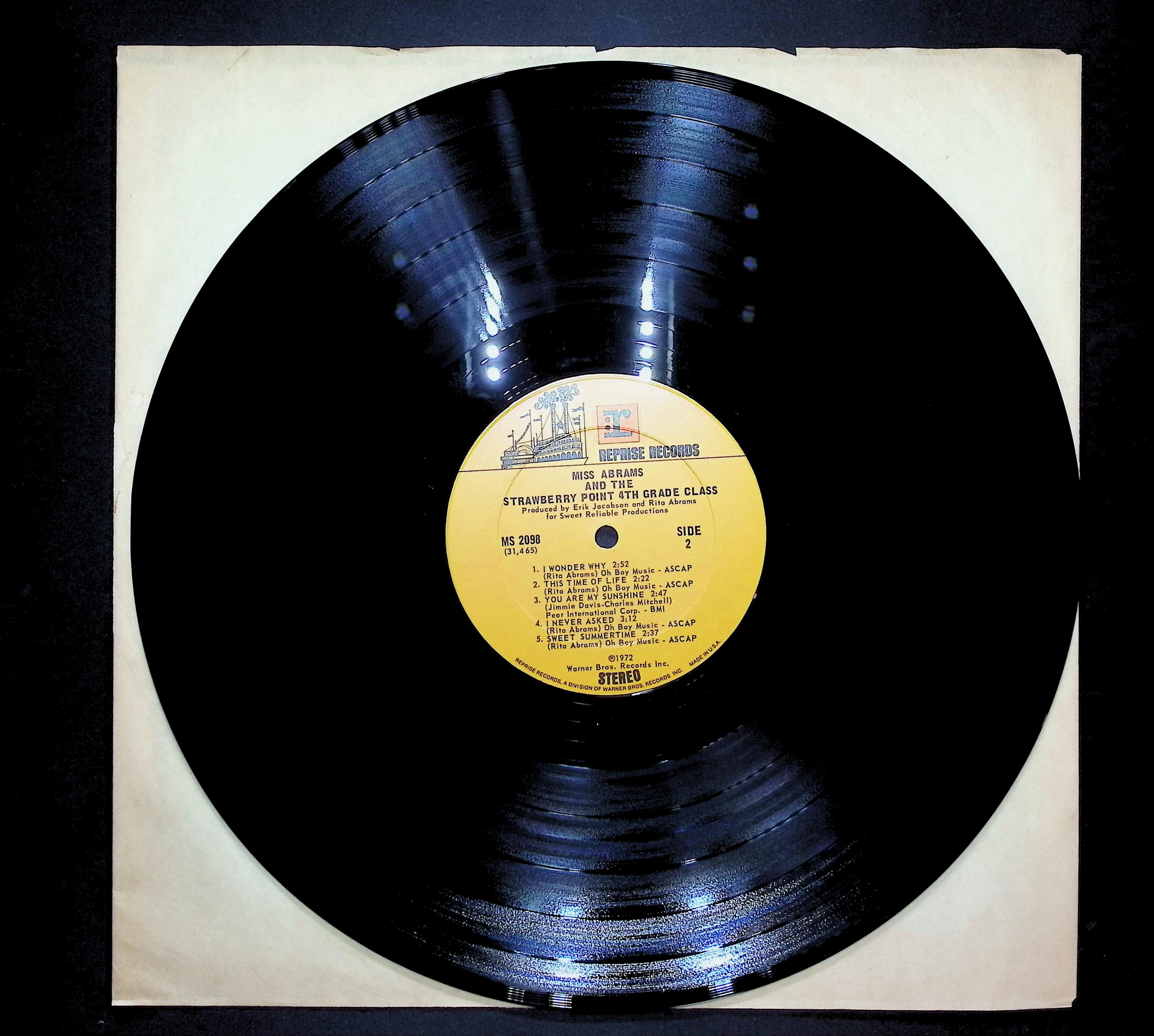 Miss Abrams And The Strawberry Point 4th Grade Class 1972 LP Rock Side 1 & 2 — image 3
