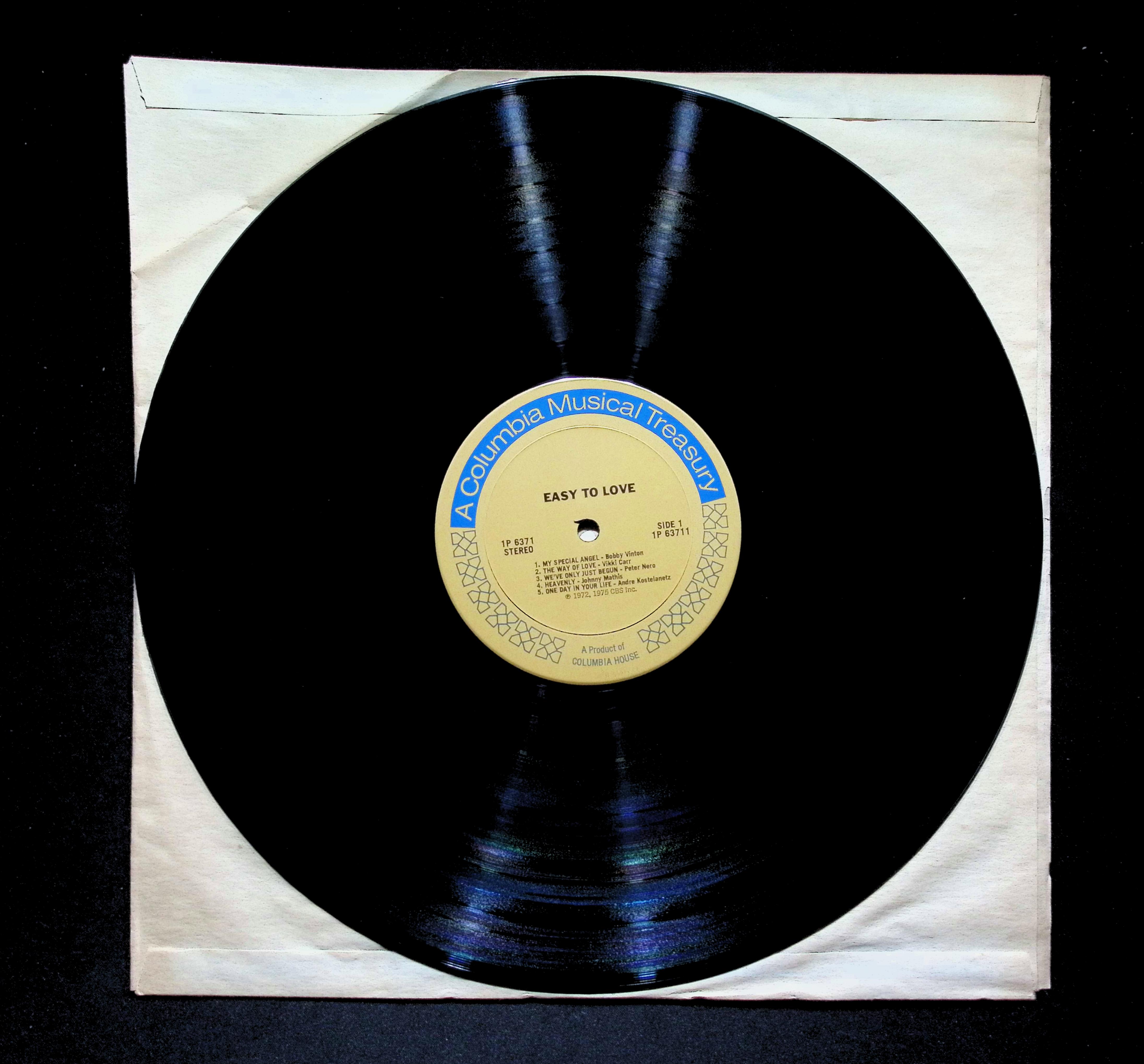 VarioEasy To Love LP 1975Club Edition — image 4