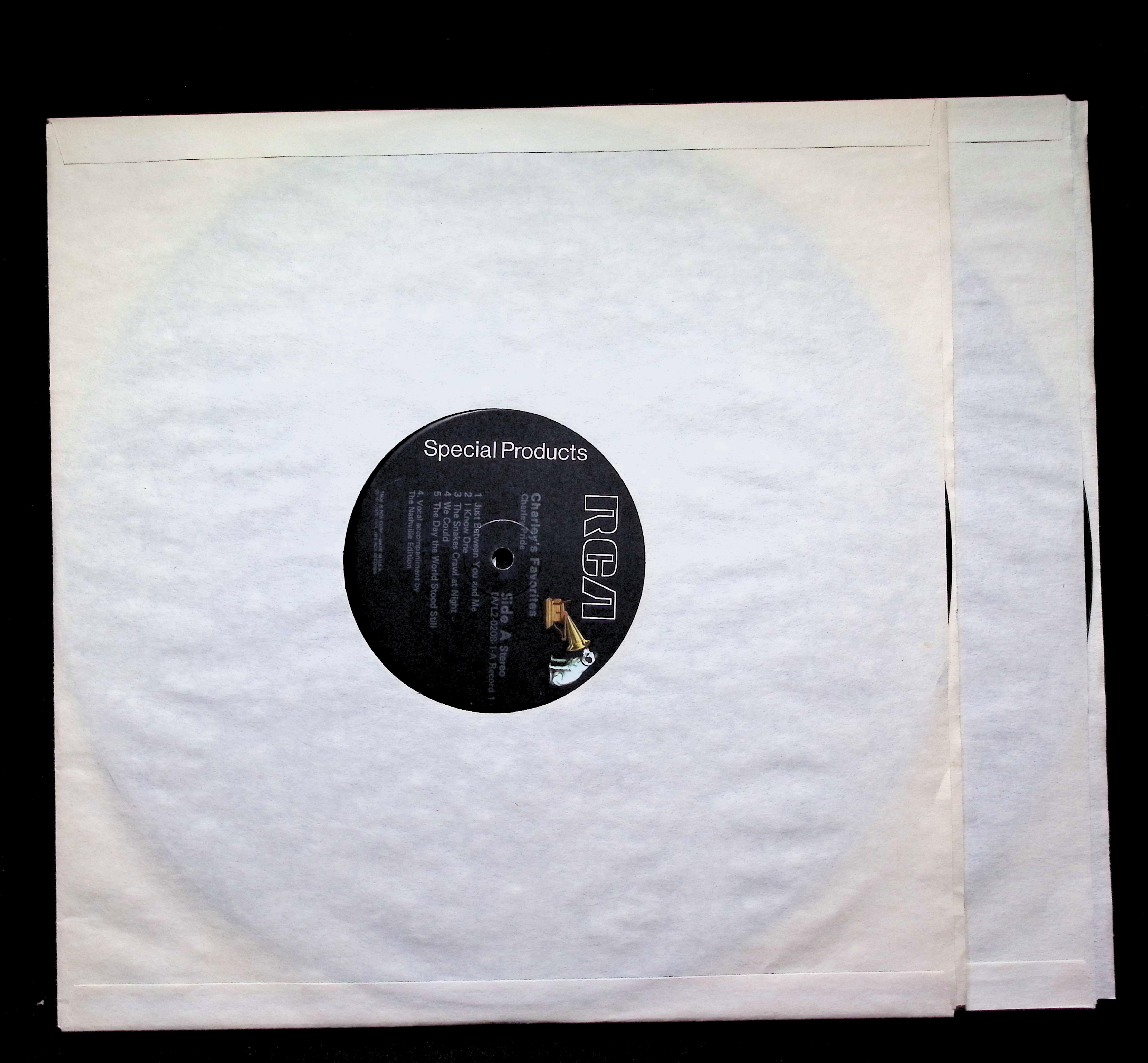 Charley Pride Favorites LP 1976 Tee Vee International Country — image 3