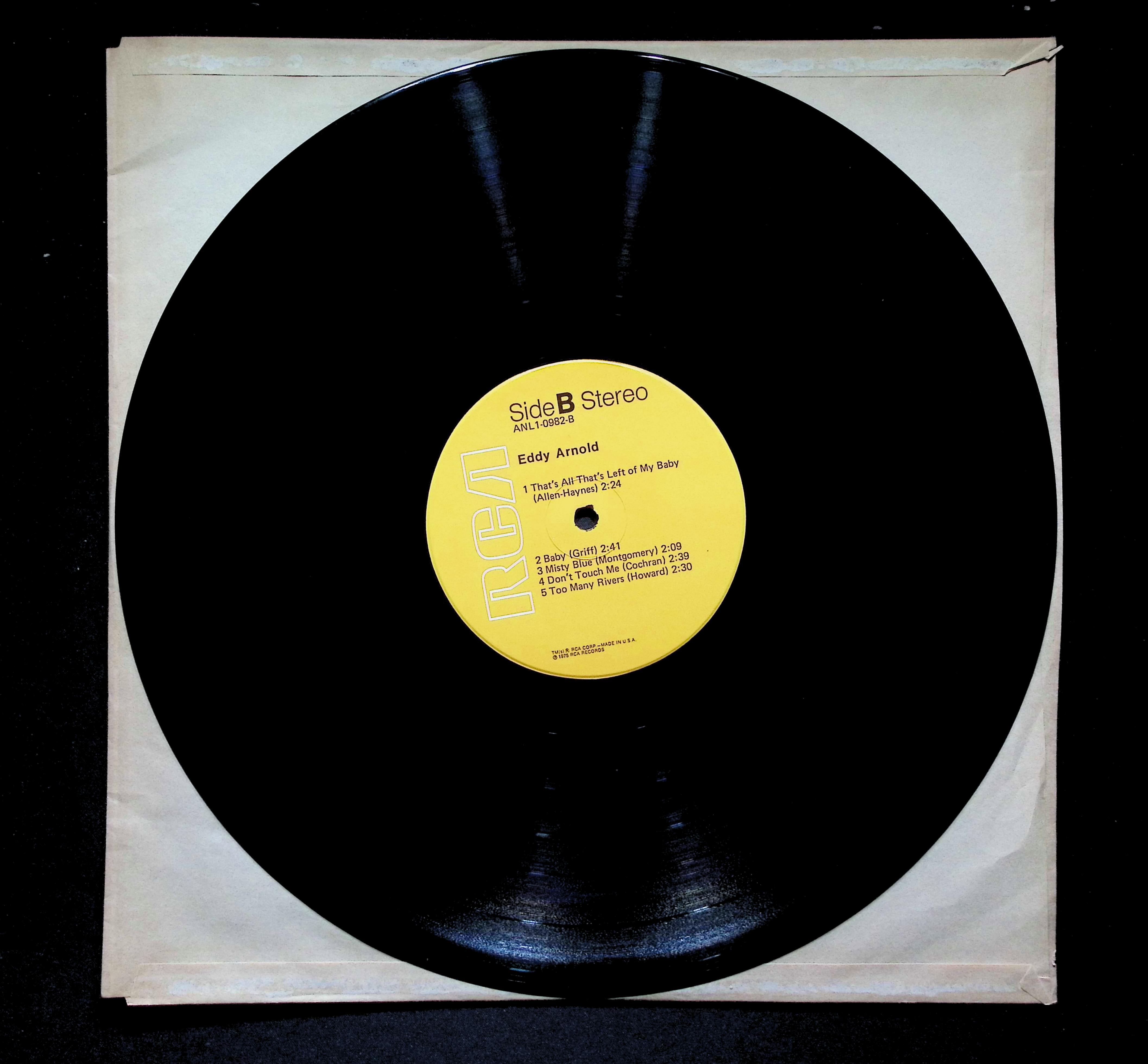 Eddy Arnold Country Gold LP 1975 RCA Compilation — image 4