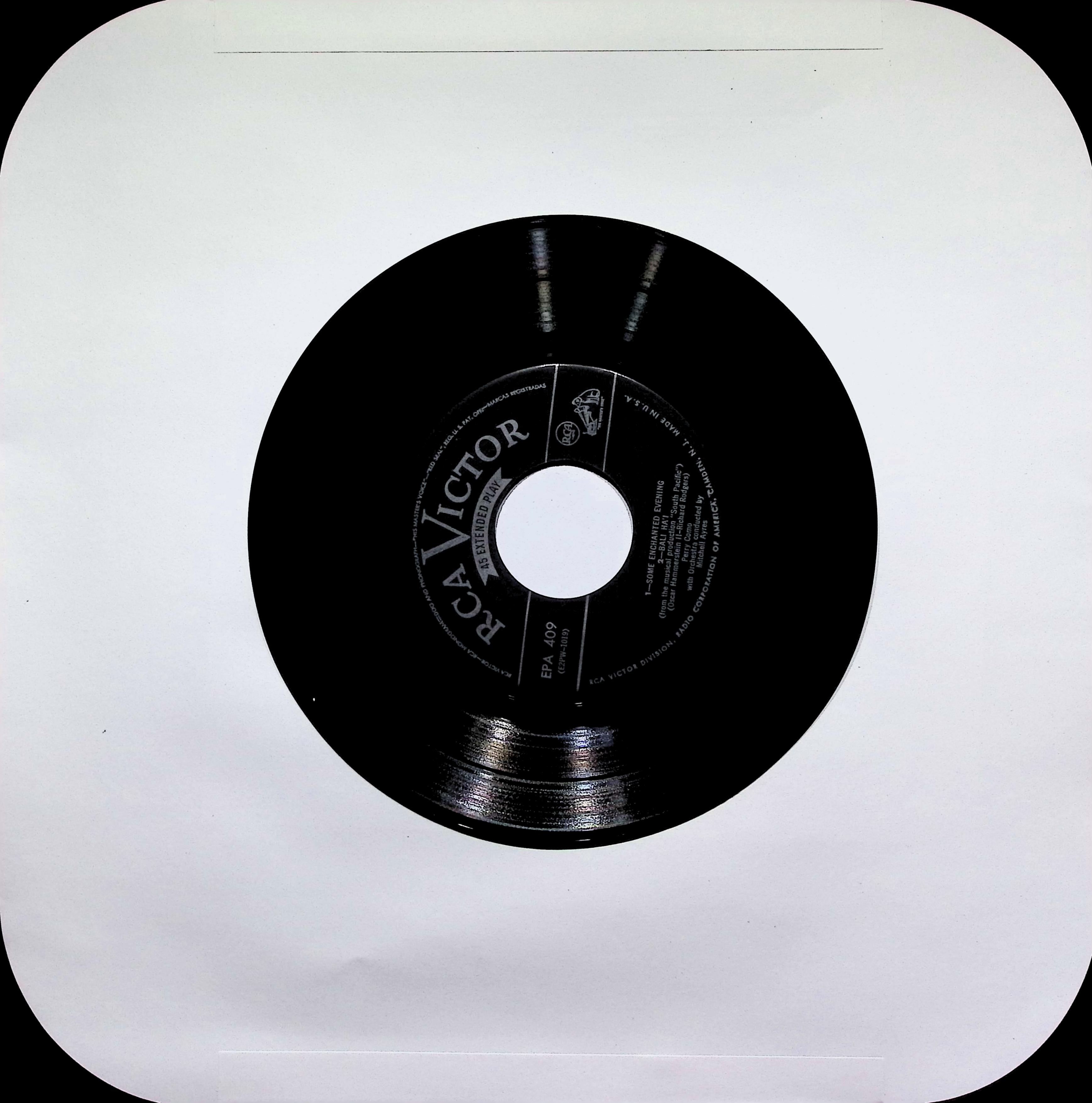 Perry Como - Rodgers and Hammerstein 45 EP US 1952 — image 3