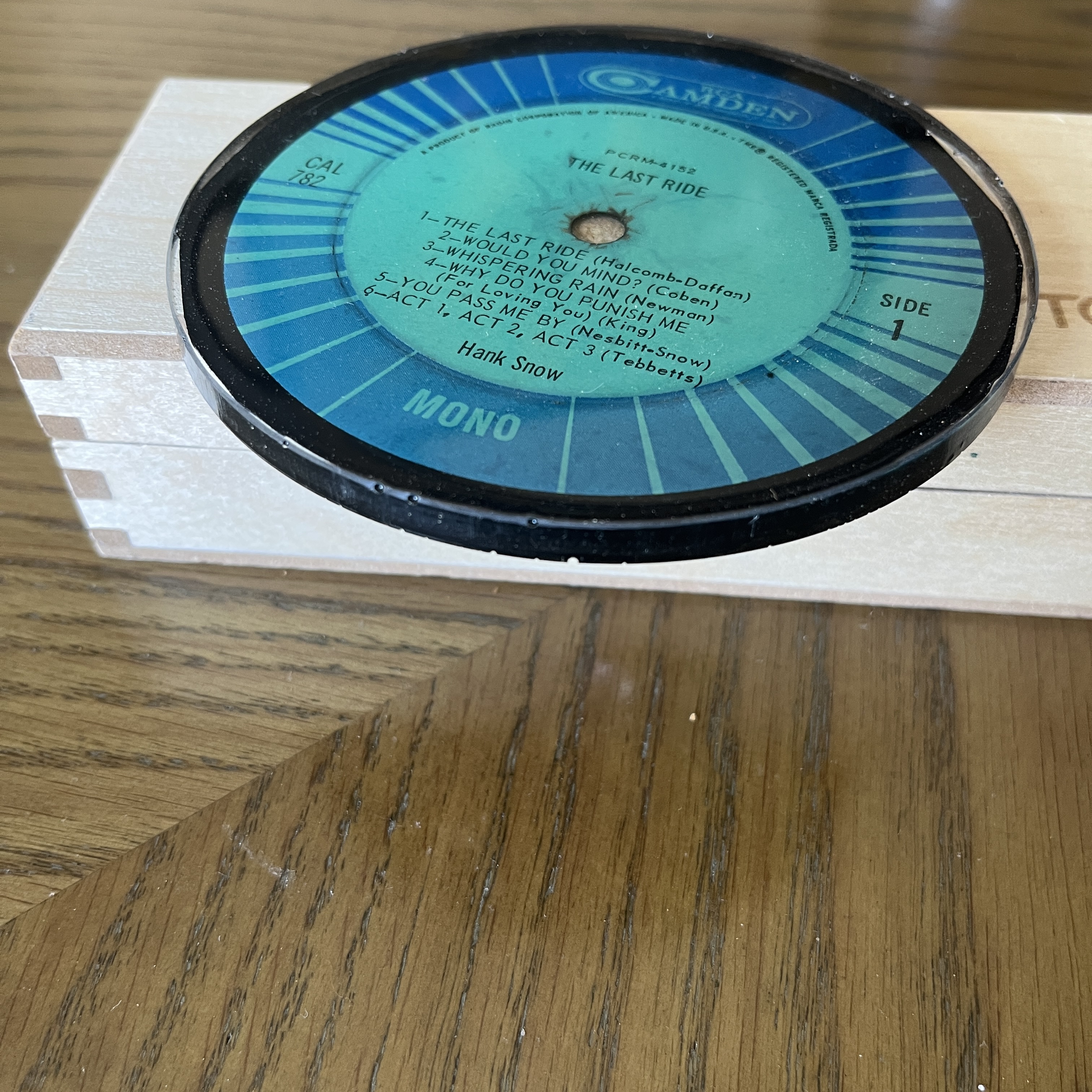Handmade Vintage Vinyl Record Label Resin Coaster - Hank Snow — image 2