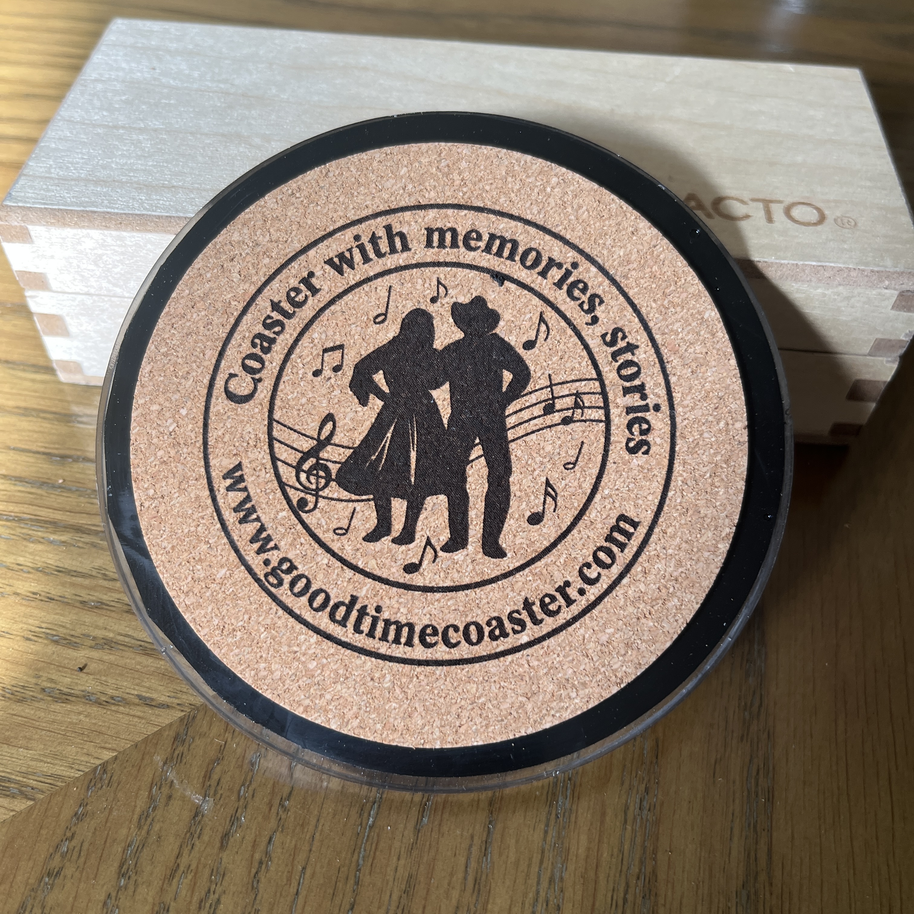 Handmade Vintage Vinyl Record Label Resin Coaster — image 3