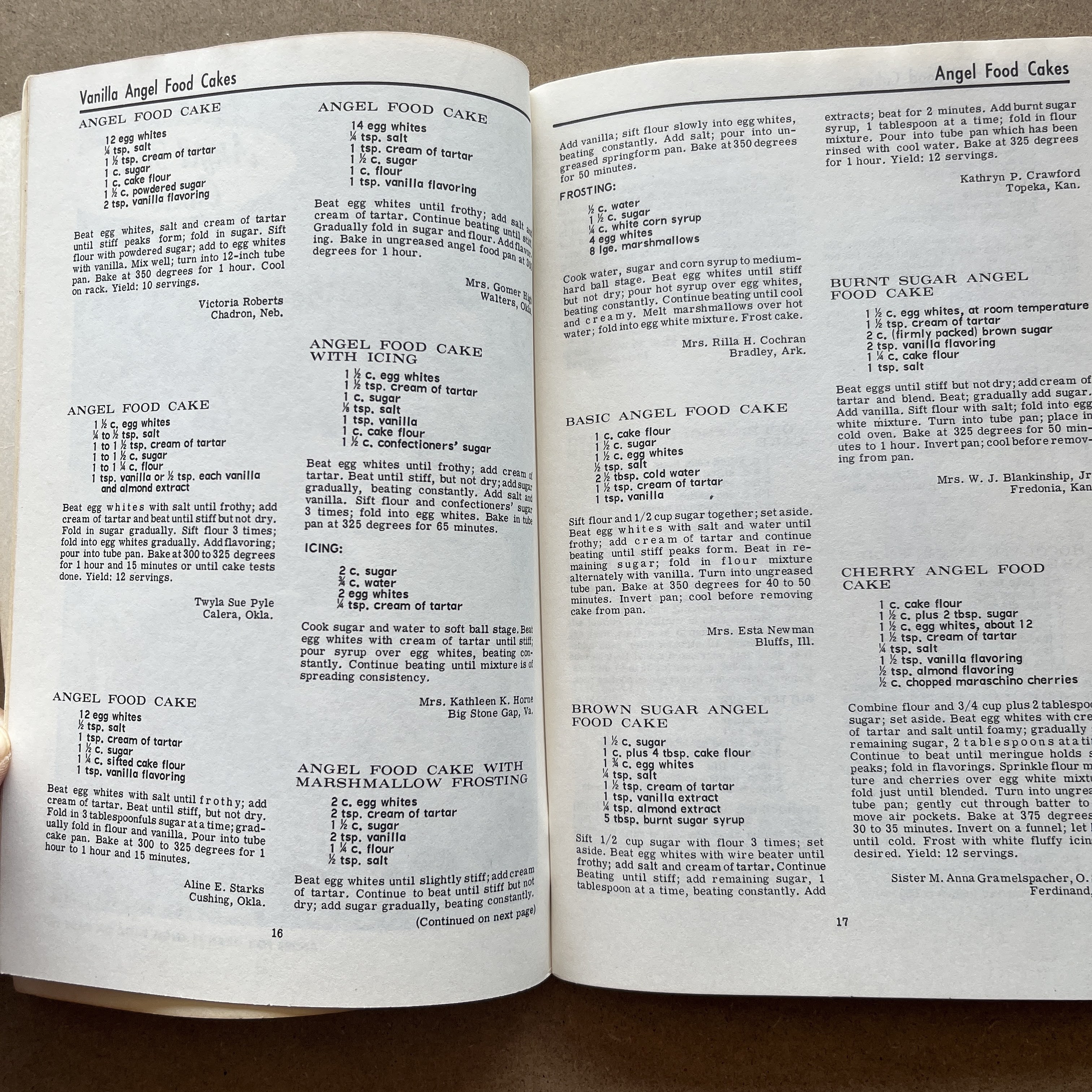 1968 - everyday to Special Holiday Cakes  Cupcakes — image 2