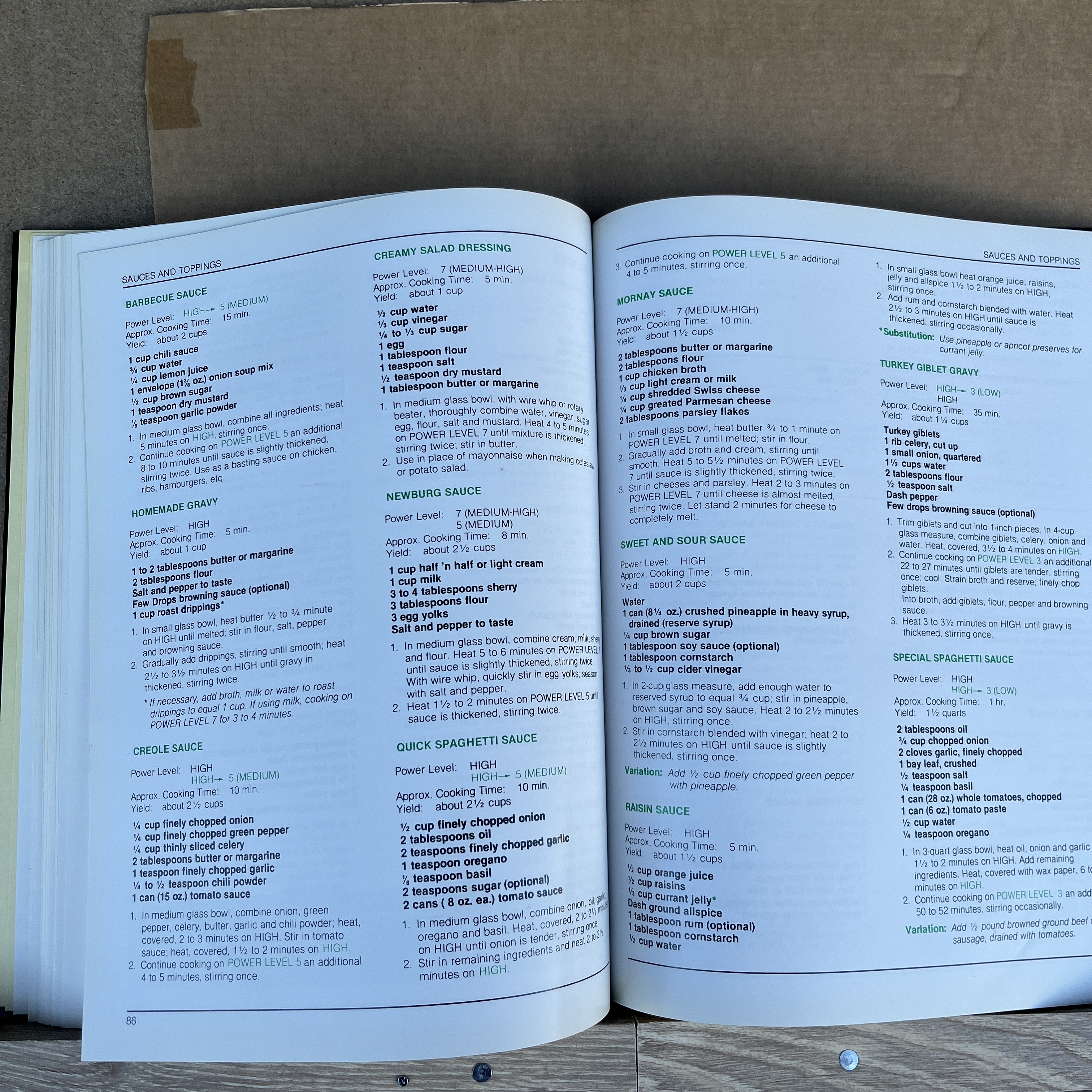 Taste of Home's Contest Winning Annual Recipes 2005 — image 3