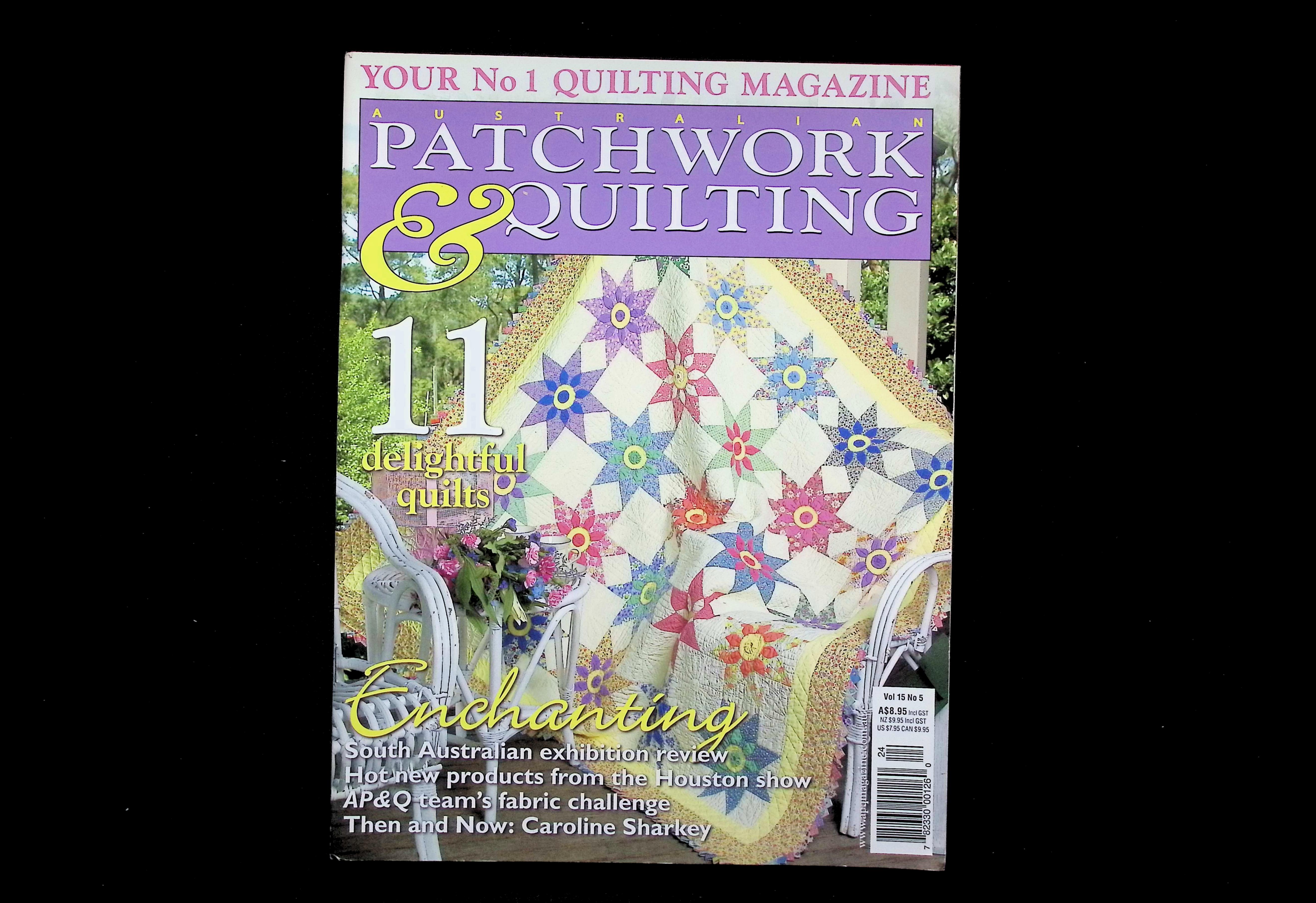 Australian Patchwork & Quilting Vol 15 No 5 featuring a colorful star-pattern quilt display