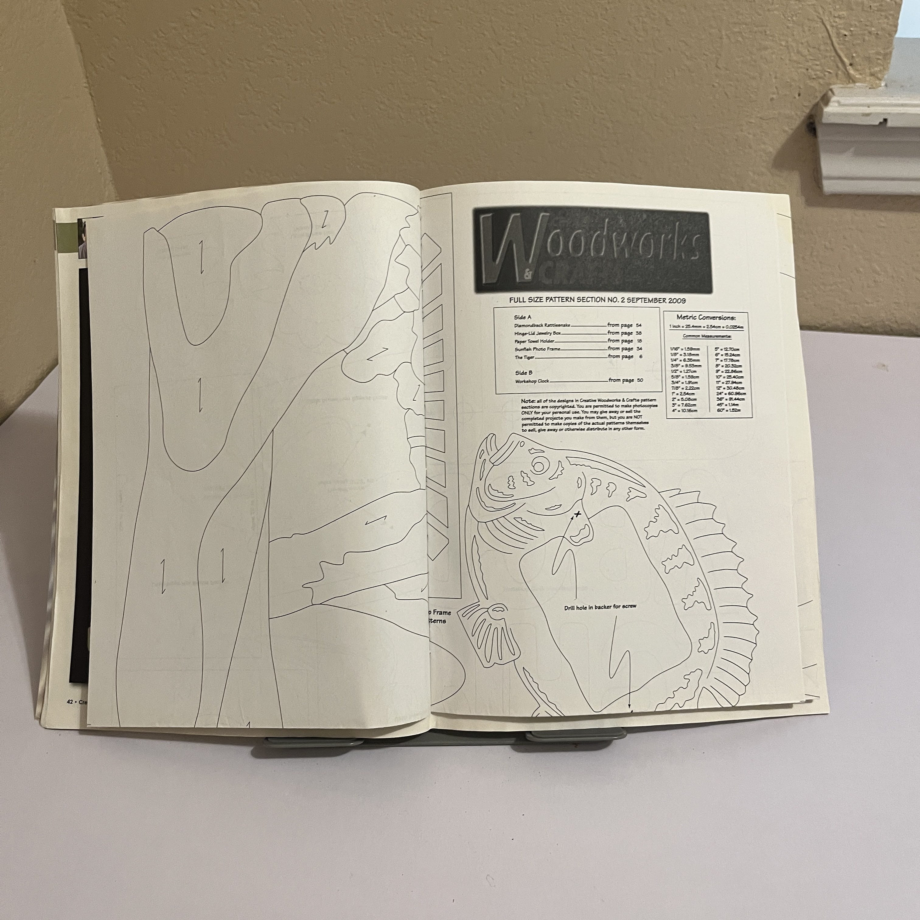 Creative Woodworks Magazine, Wolf Cover, Sept 2009 — image 3