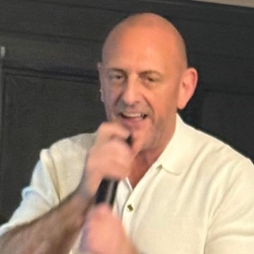 Lee Alleston