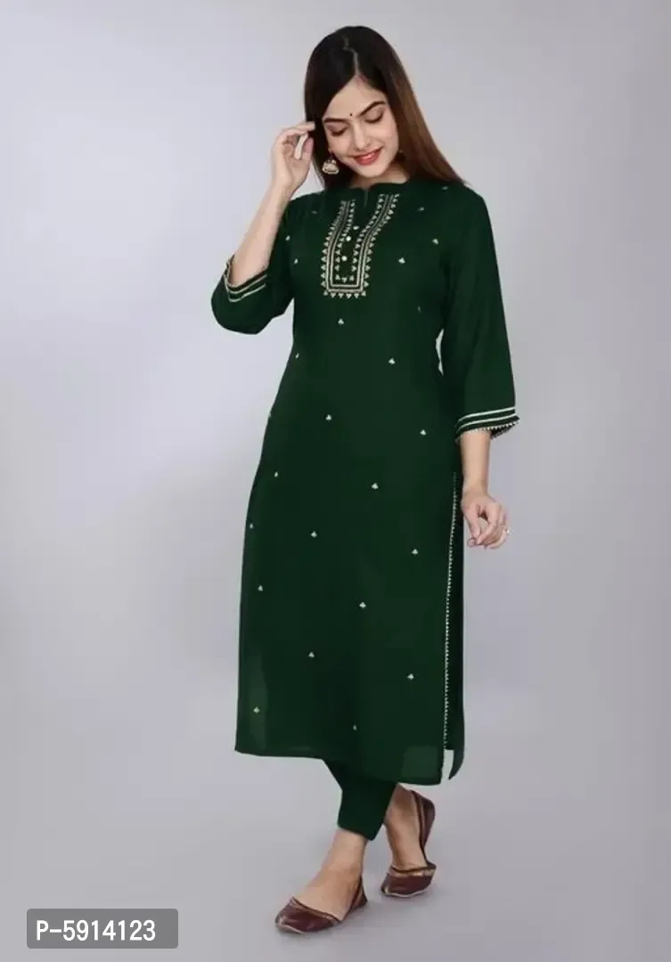 Women Embroidered Rayon Straight Kurta - S