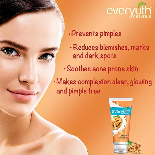 Everyuth Naturals Exfoliating Walnut Scrub - Walnut, 100gm