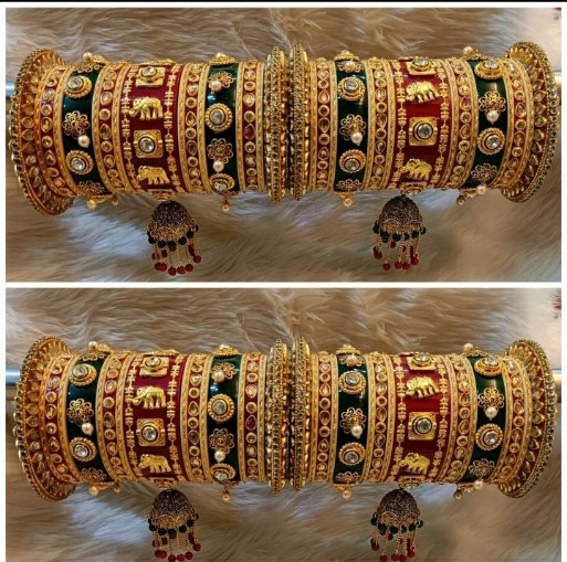 Anchal Bangles For Wedding - 2.4, red and green comition