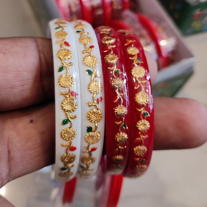 Sankha Pola Bangles set