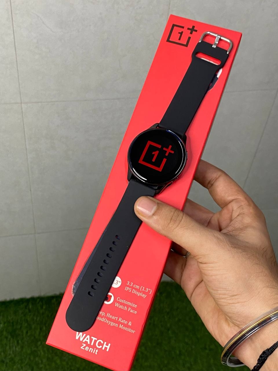 Replica OnePlus Round Dia Smartwatch - Logo Comes When On/Off - Bluetooth Calling Support - With 25+ Watch Faces Inbuilt