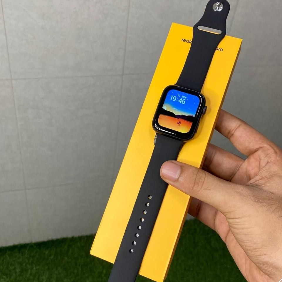 Replica Realme Smartwatch Full Display | Bluetooth Calling Support | Realme Logo On Off