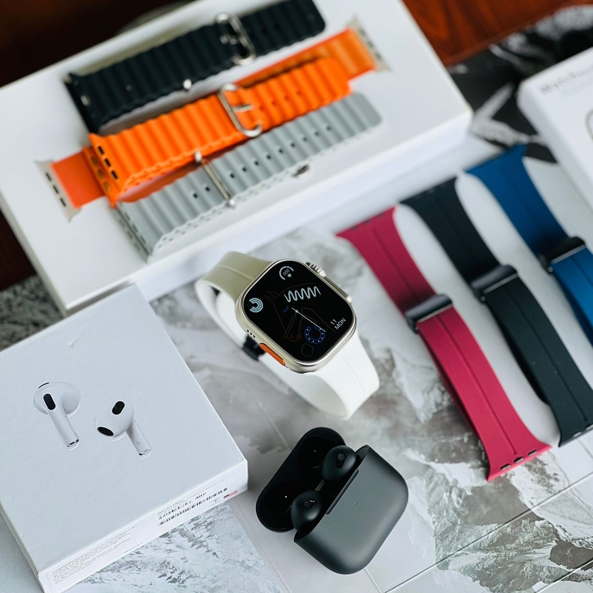 Cybzone Special Combo Offer | Series 8 Ultra Smartwatch And AirPods 2 With 3 Straps