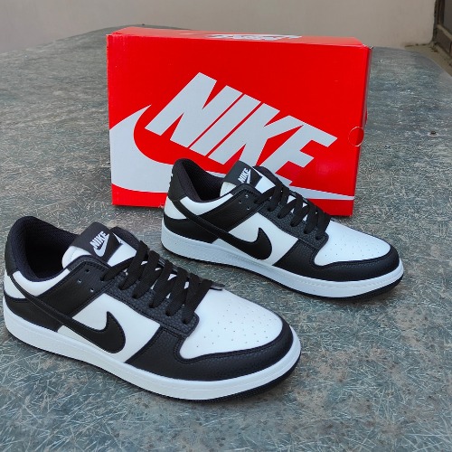 Dunk low panda - UK 10