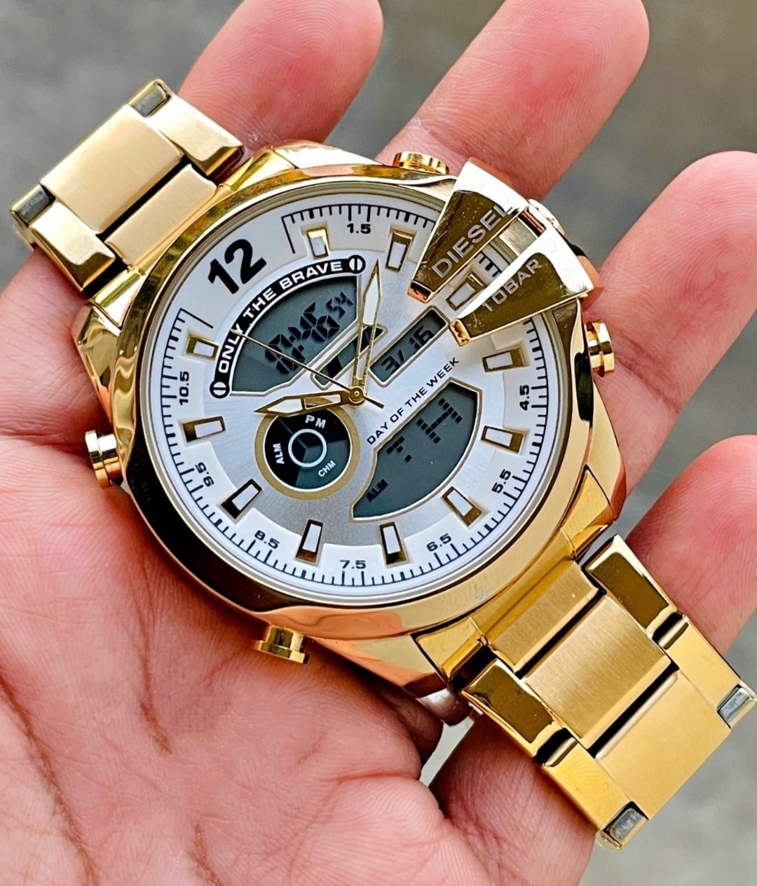  Diesel 10BAR Working Chronograph Watch For  Men Ready Stock & Booking Open 🌟 - Gold