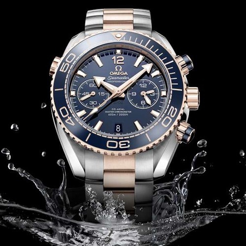 Luxury Watch Seamaster Planet Ocean (Refurbished)