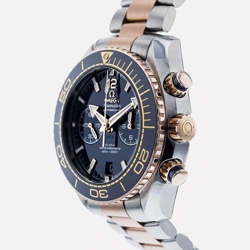 Luxury Watch Seamaster Planet Ocean (Refurbished)