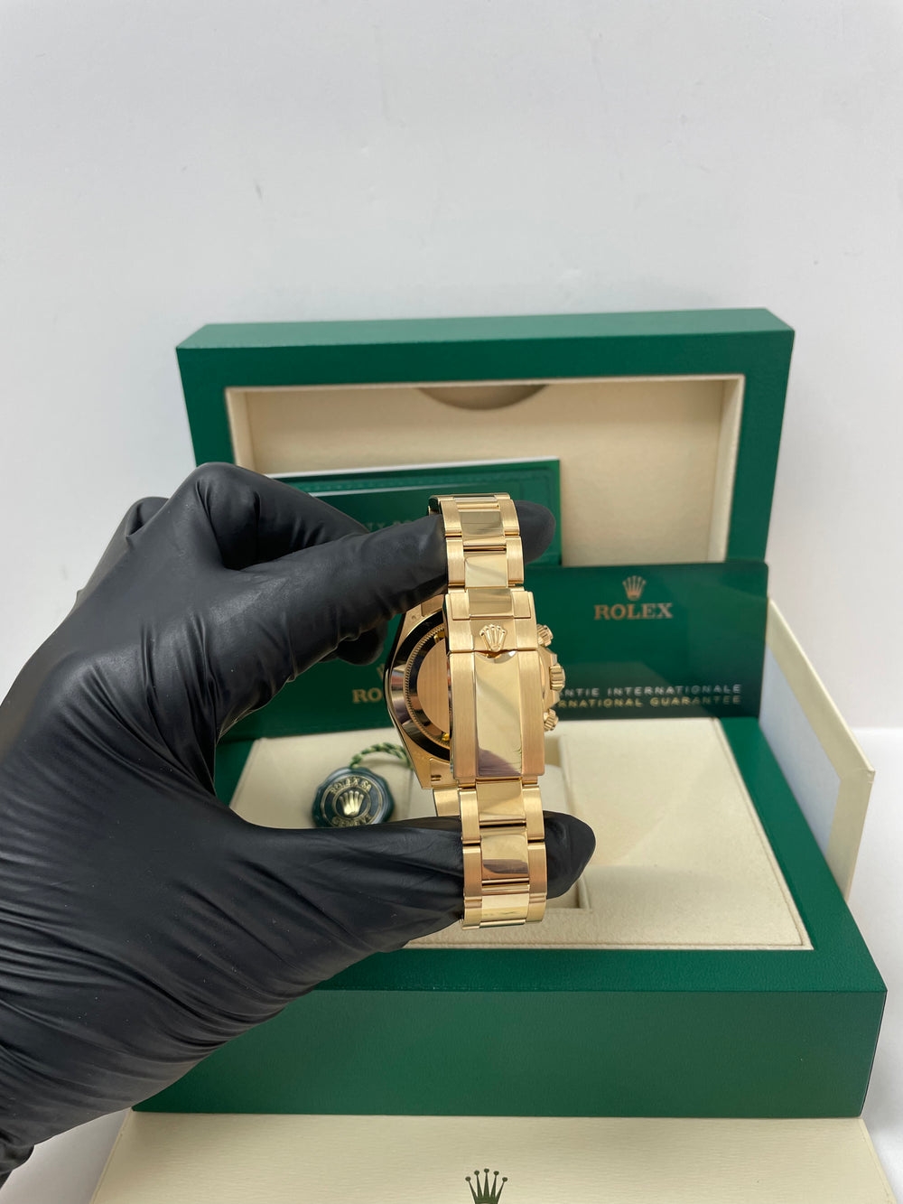 Rolex Yellow Gold Cosmograph Daytona 40 Watch - White Index Refused 