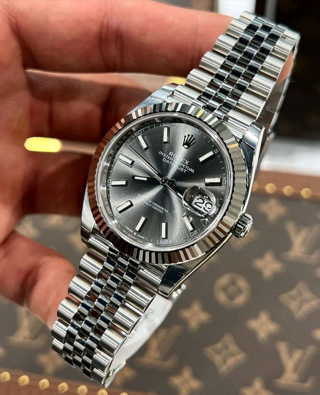 Rolex Oyster Perpetual  - Silver