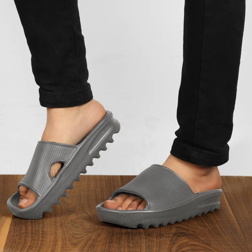 SAPIYU Mens Slides (Grey)