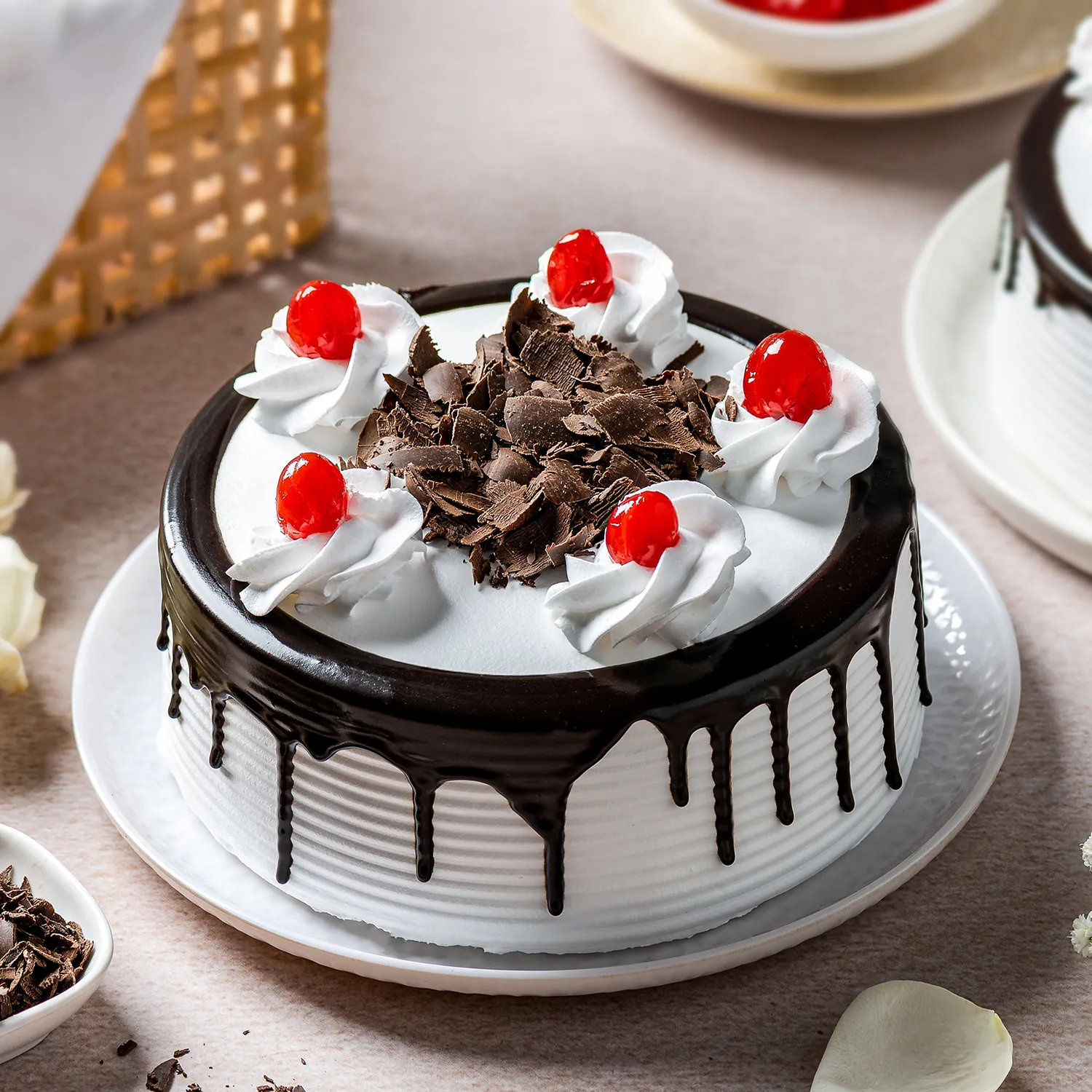 Black Forest Cake - 1 KG