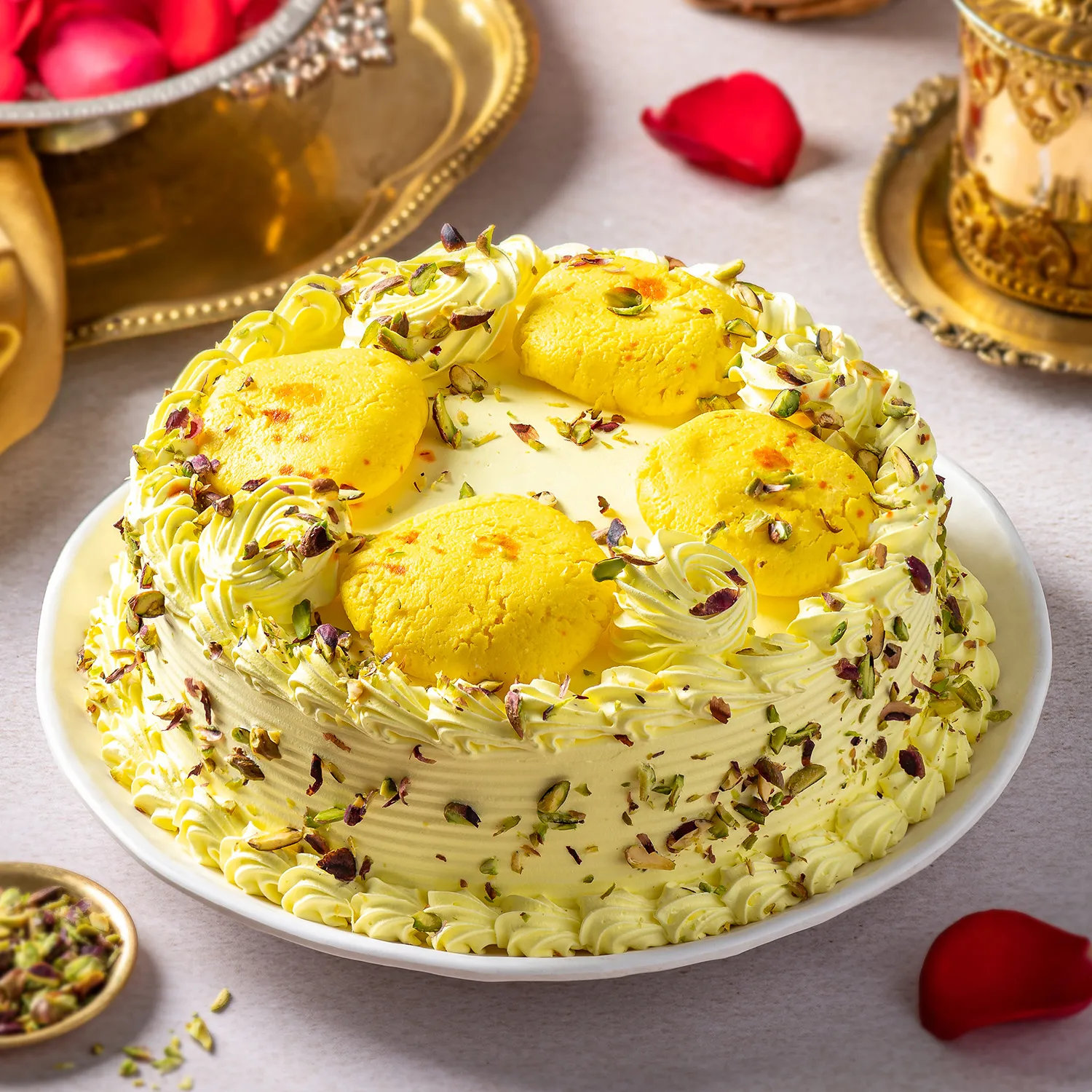 Butterscotch Cake With Rasmalai - 2 KG