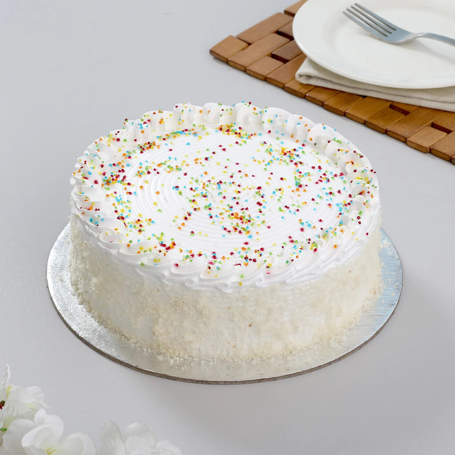 Special Delicious Vanilla Cake - 1 KG
