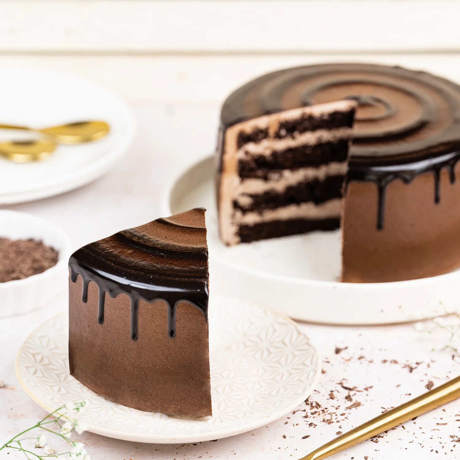 Extravagant Chocolate Cream Cake - 500 Gram