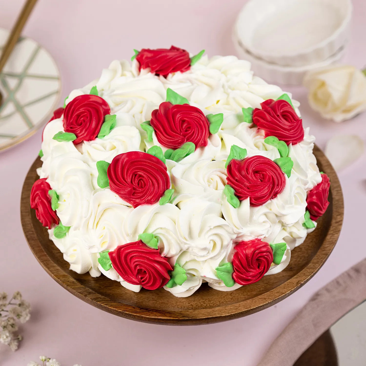 White & Red Roses Designer Chocolate Cake - 1 KG