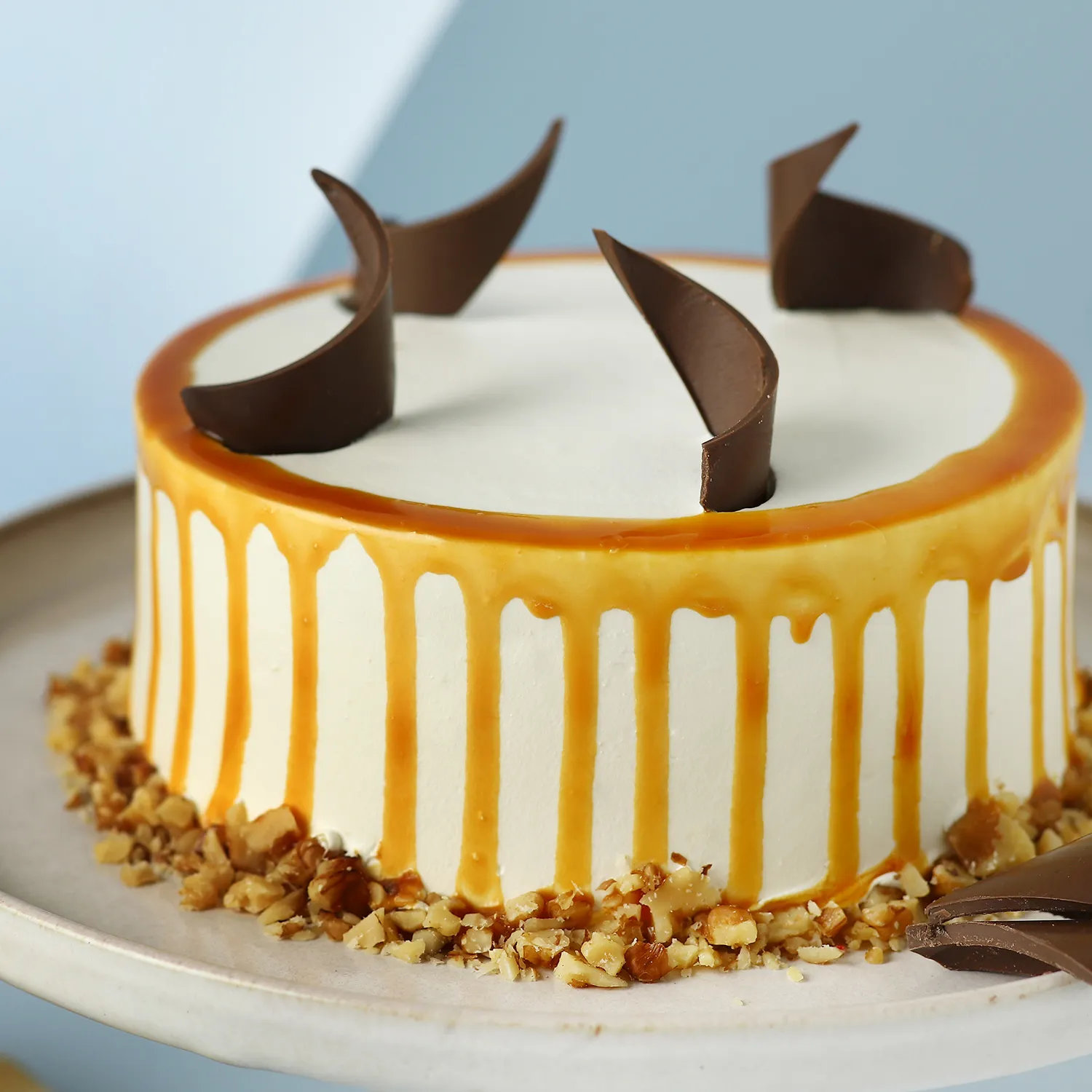 Heavenly Caramel Walnut Cake - 500 Gram