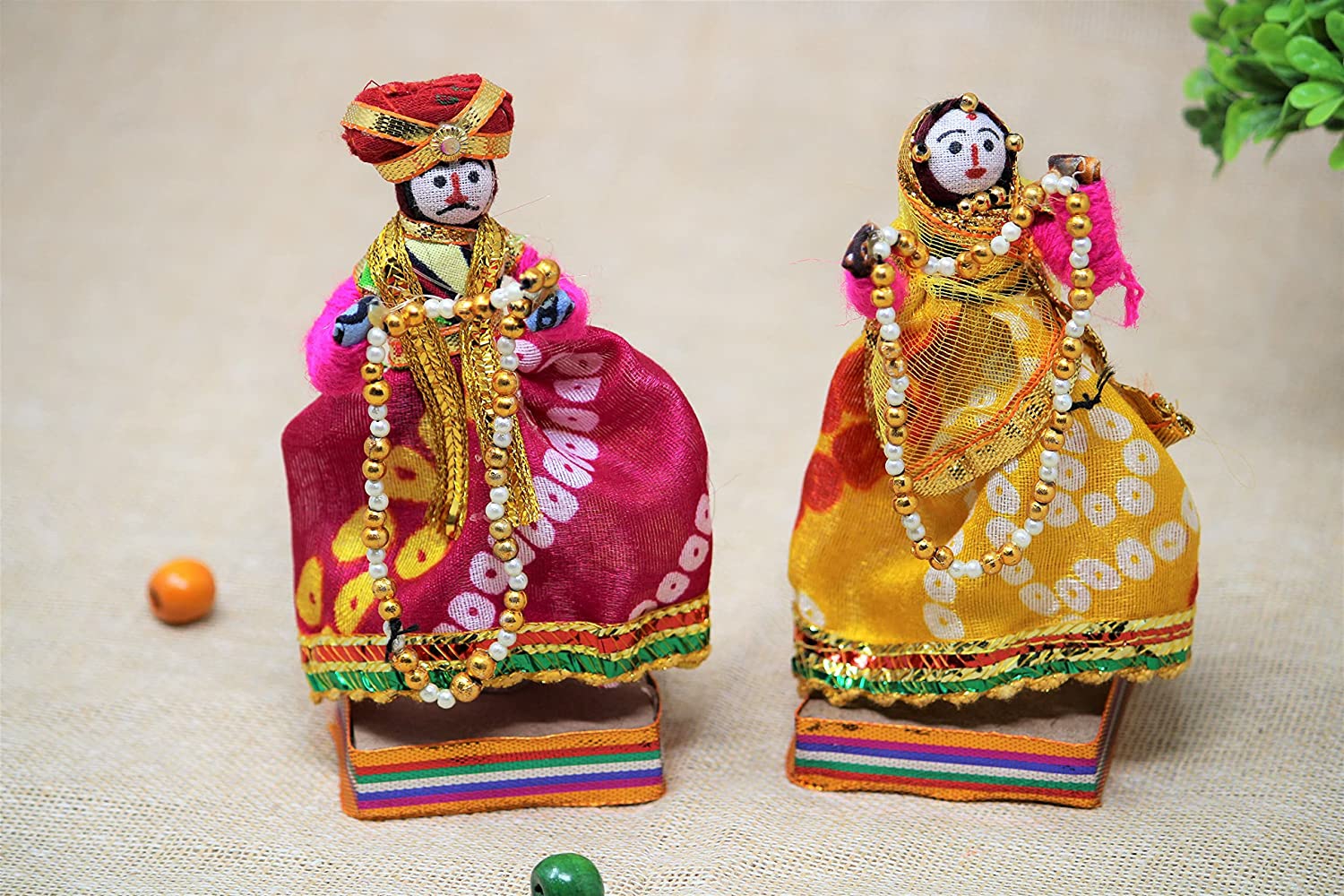 Handmade Recycled Material Rajasthani Dulha Dulhan Decorative Figurines for Home Decor/Home Furnishing/Figurine/Idol/Gifting Idol (Multicolour) - Dhula Dhulan, Pack Of 2 Piece Set