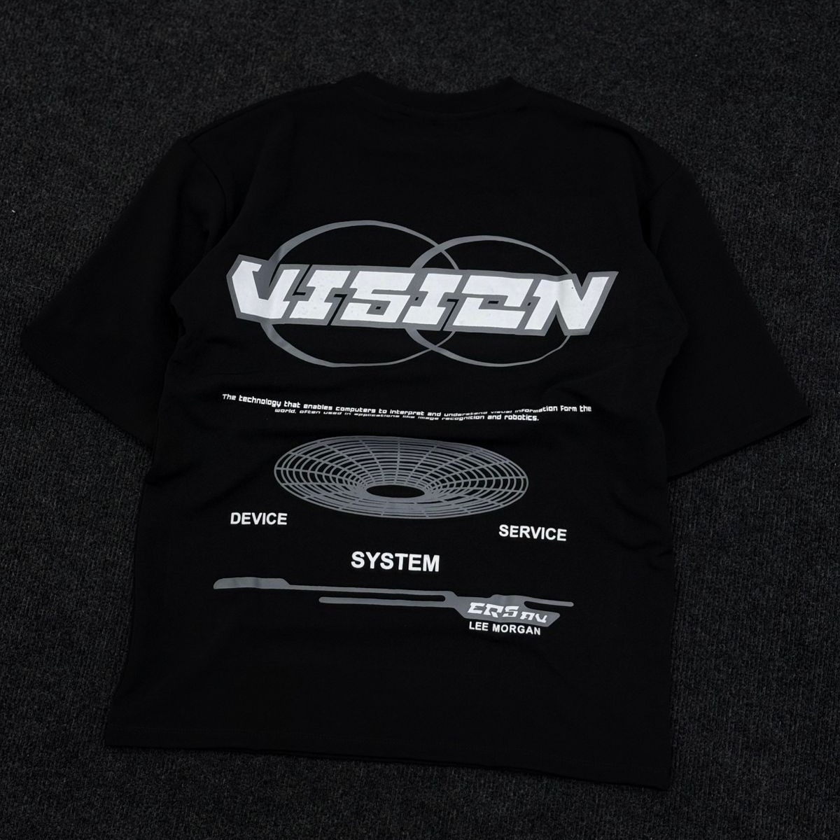 5 Sleeve T-Shirt (XL)